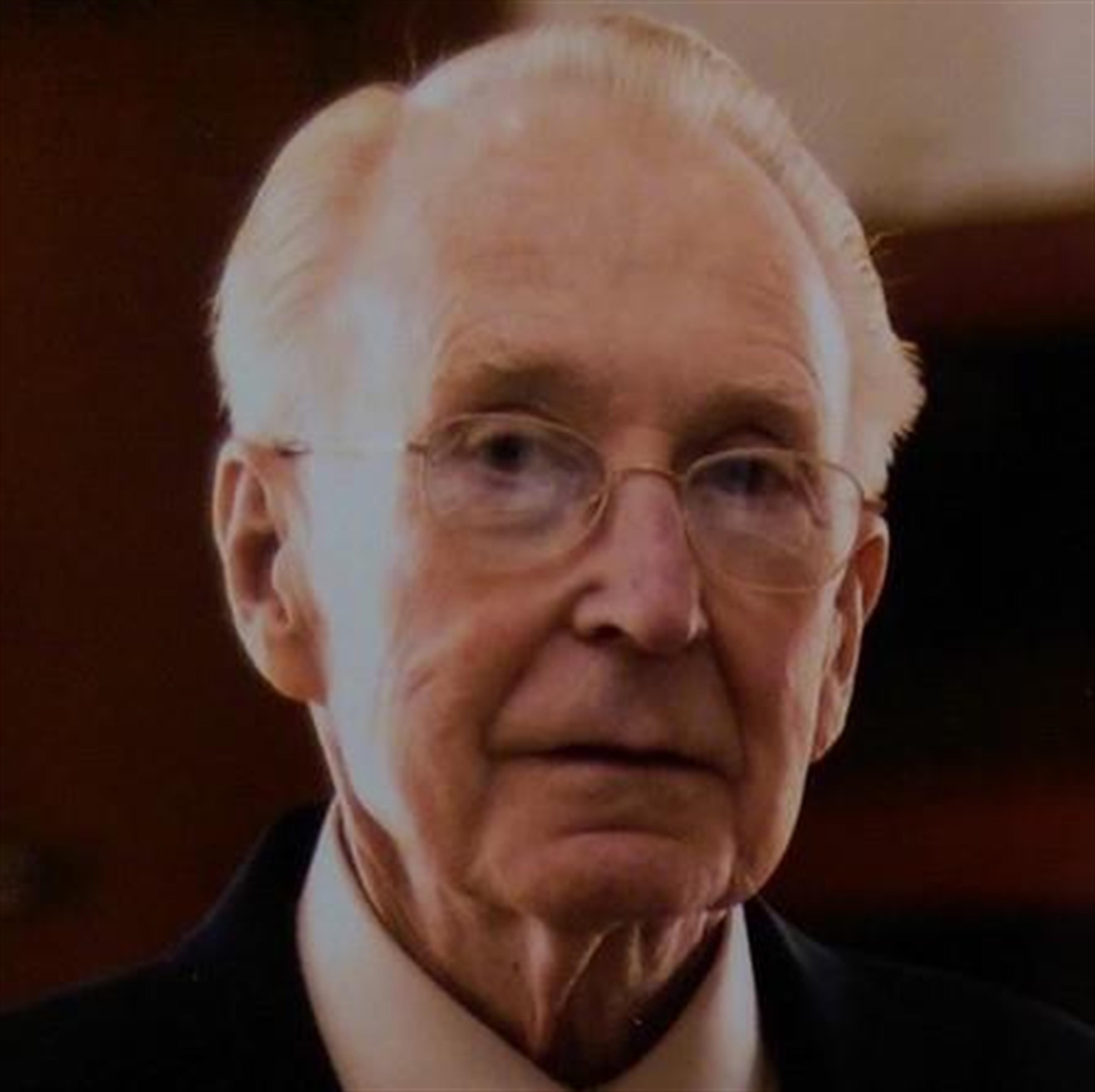 George W. Lewis' obituary picture