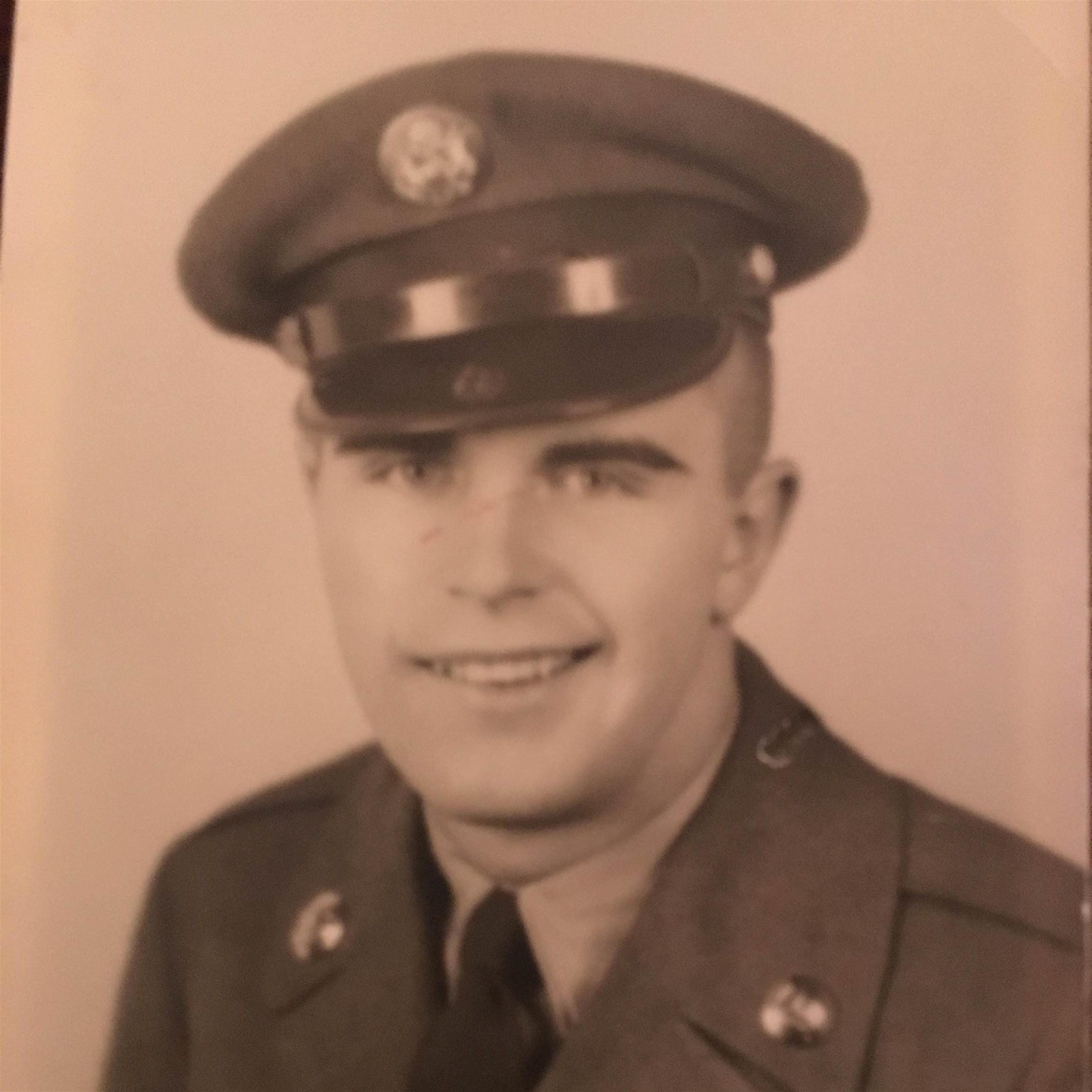 Frank Saunders