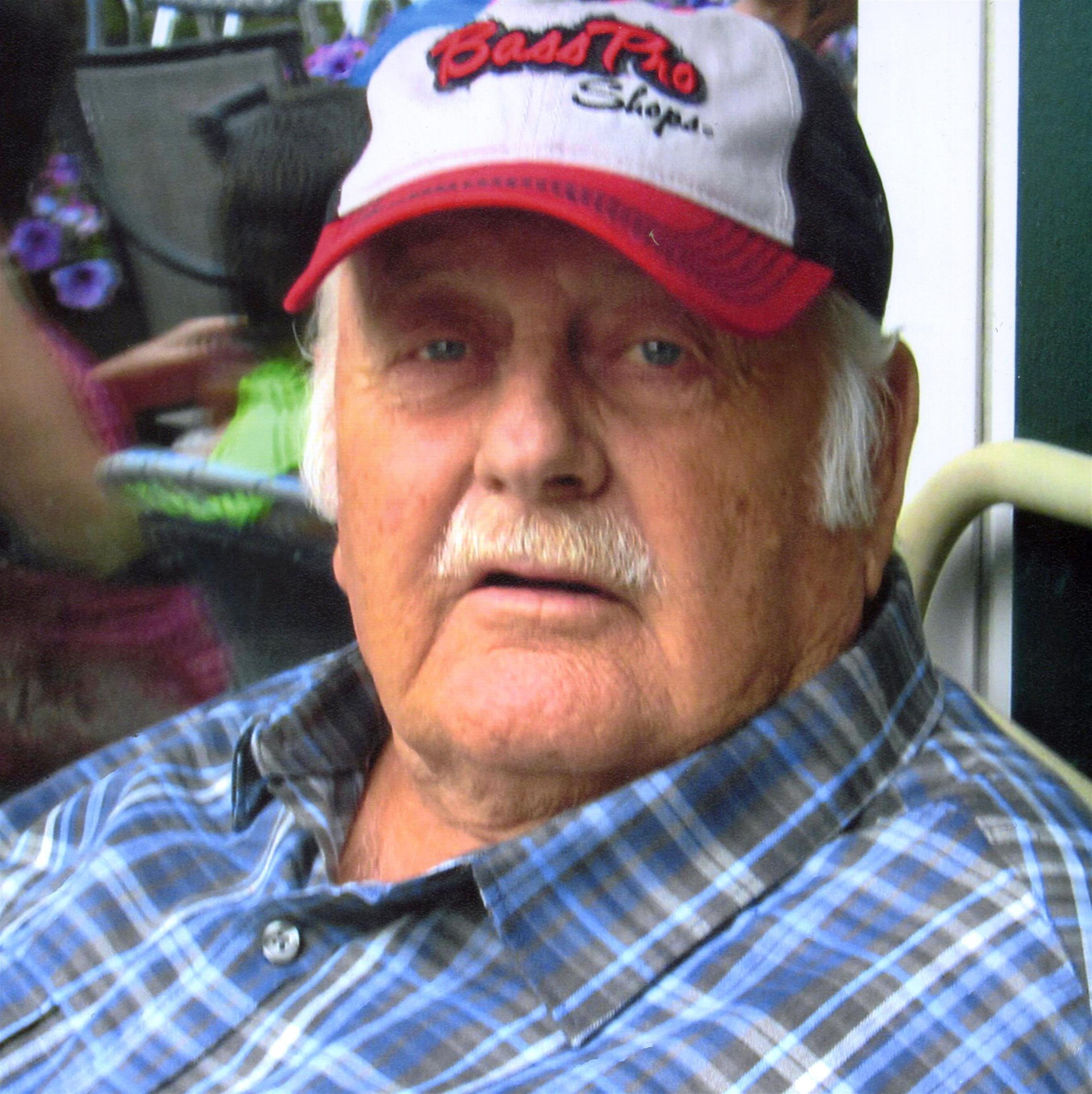 Farrell Wayne Swanson "Bill'