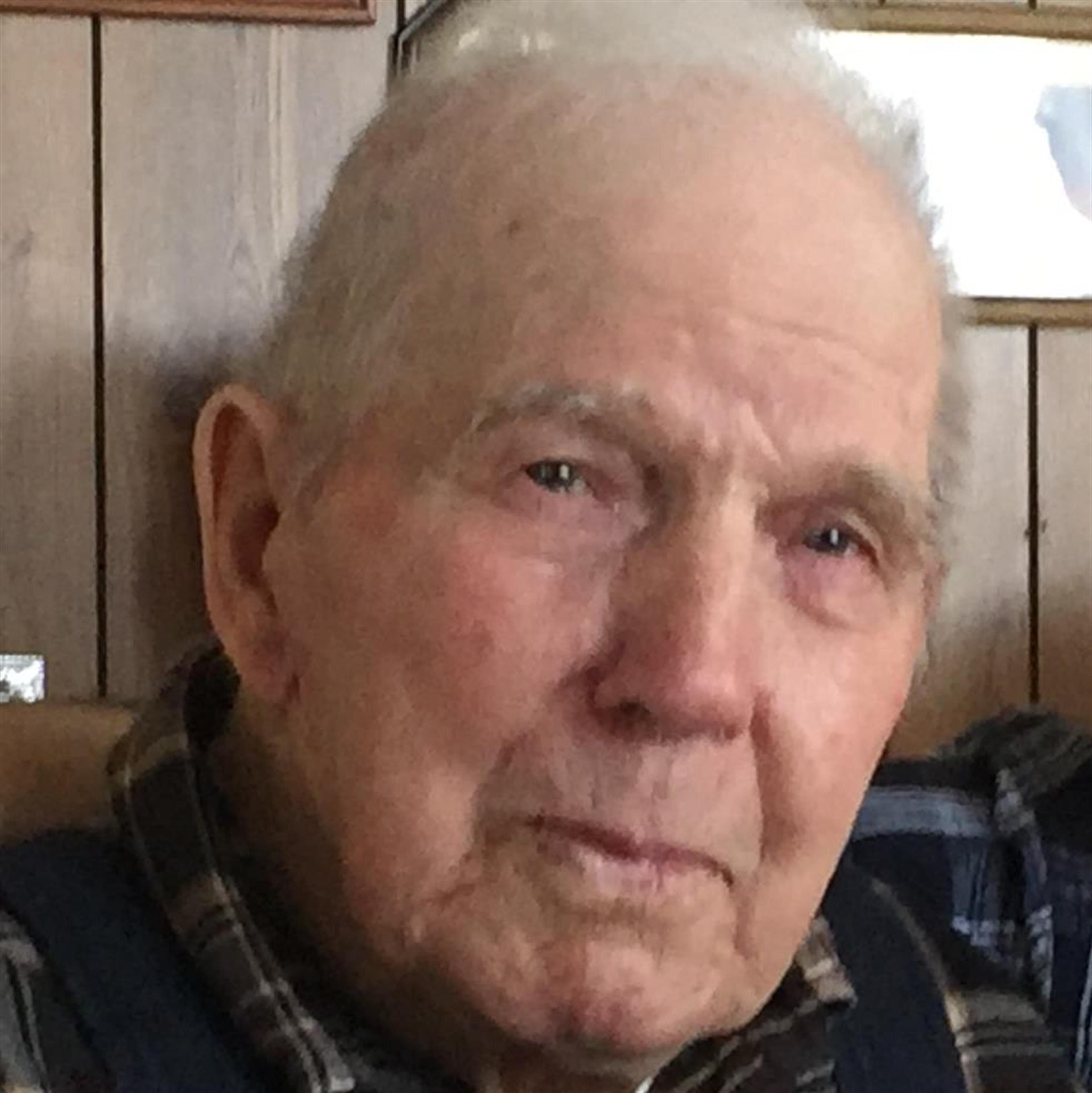 Elbert  E. "Gene" Napier (Seymour)