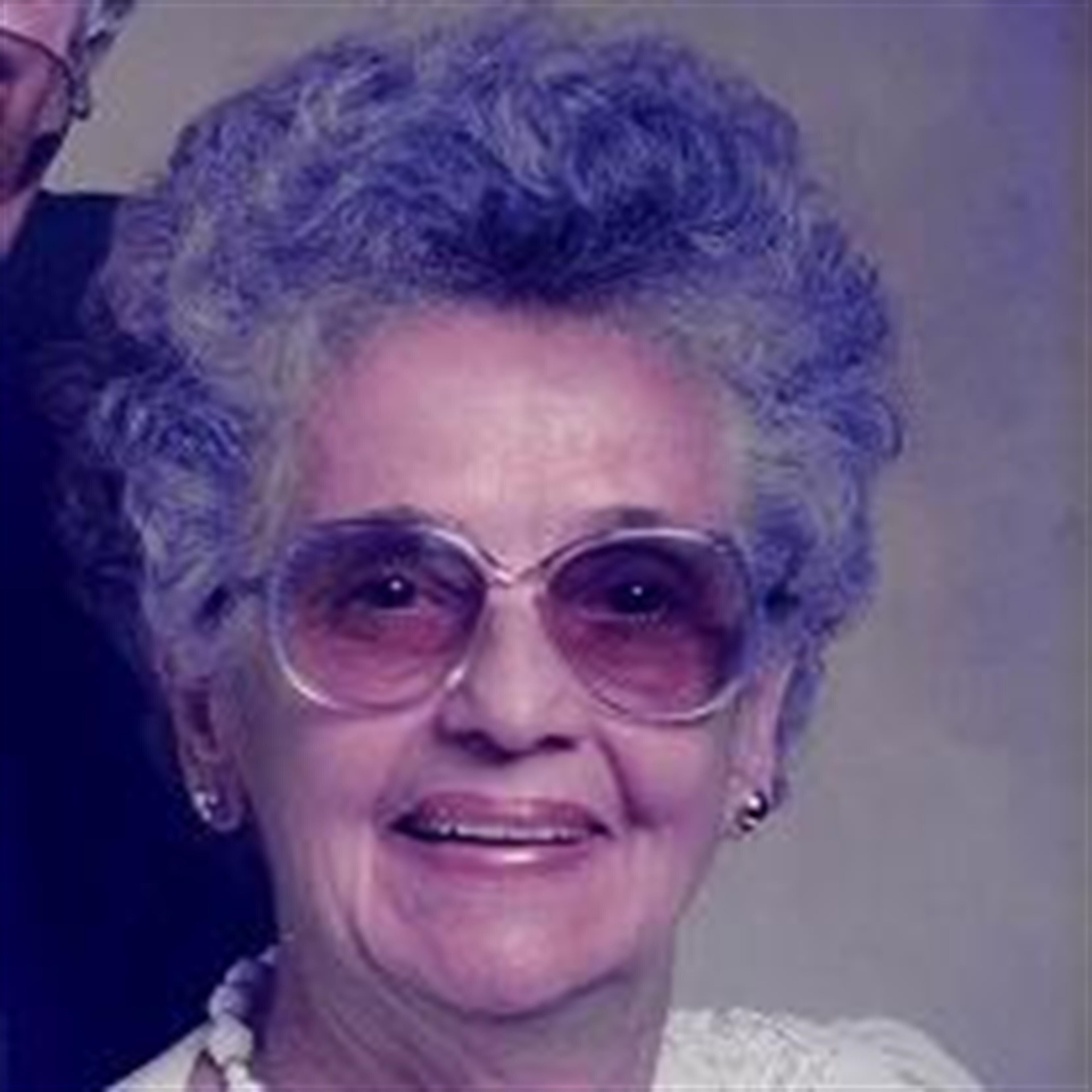 Wanda Leora Wyzer