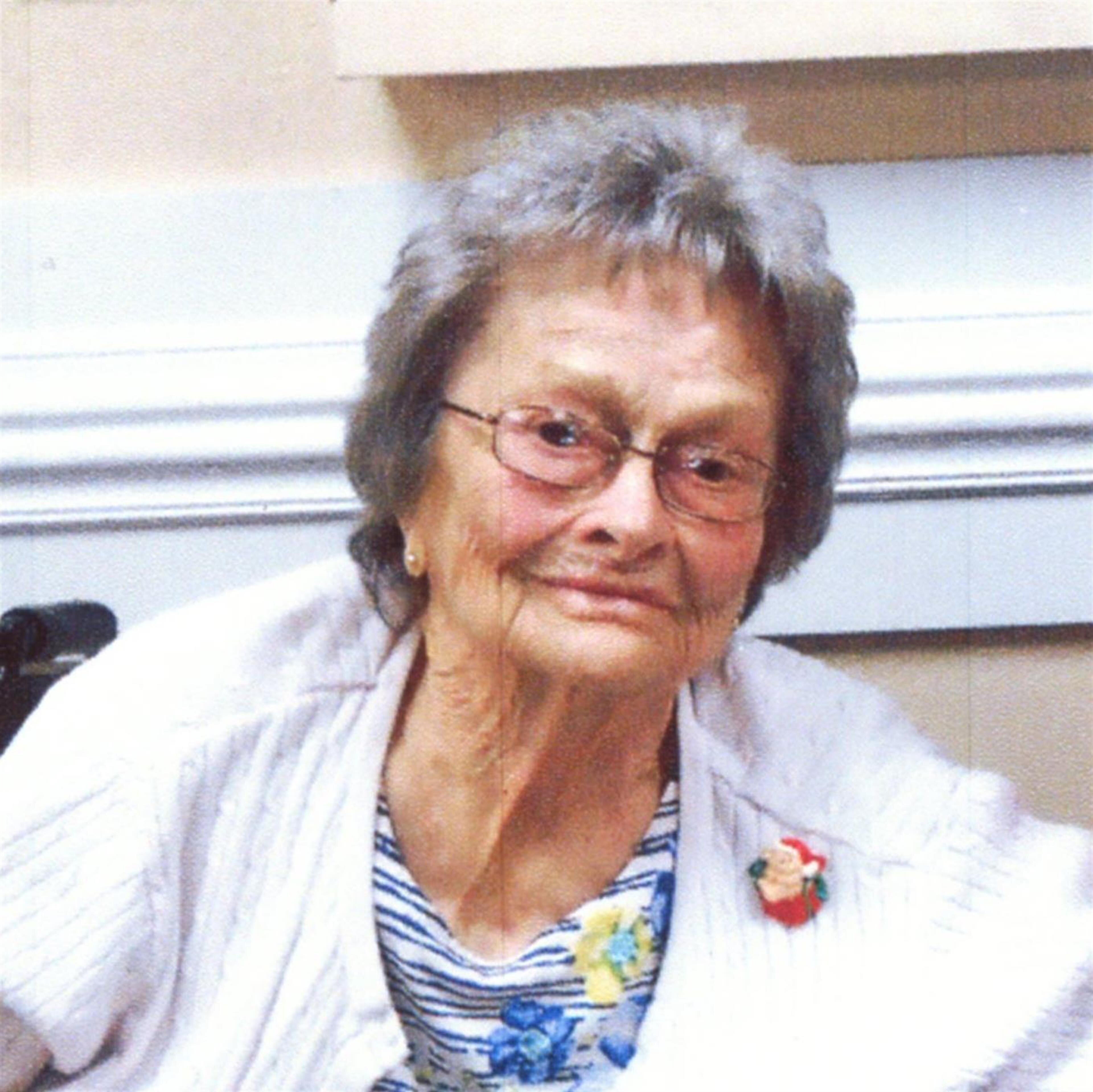 Bonnie G Sands