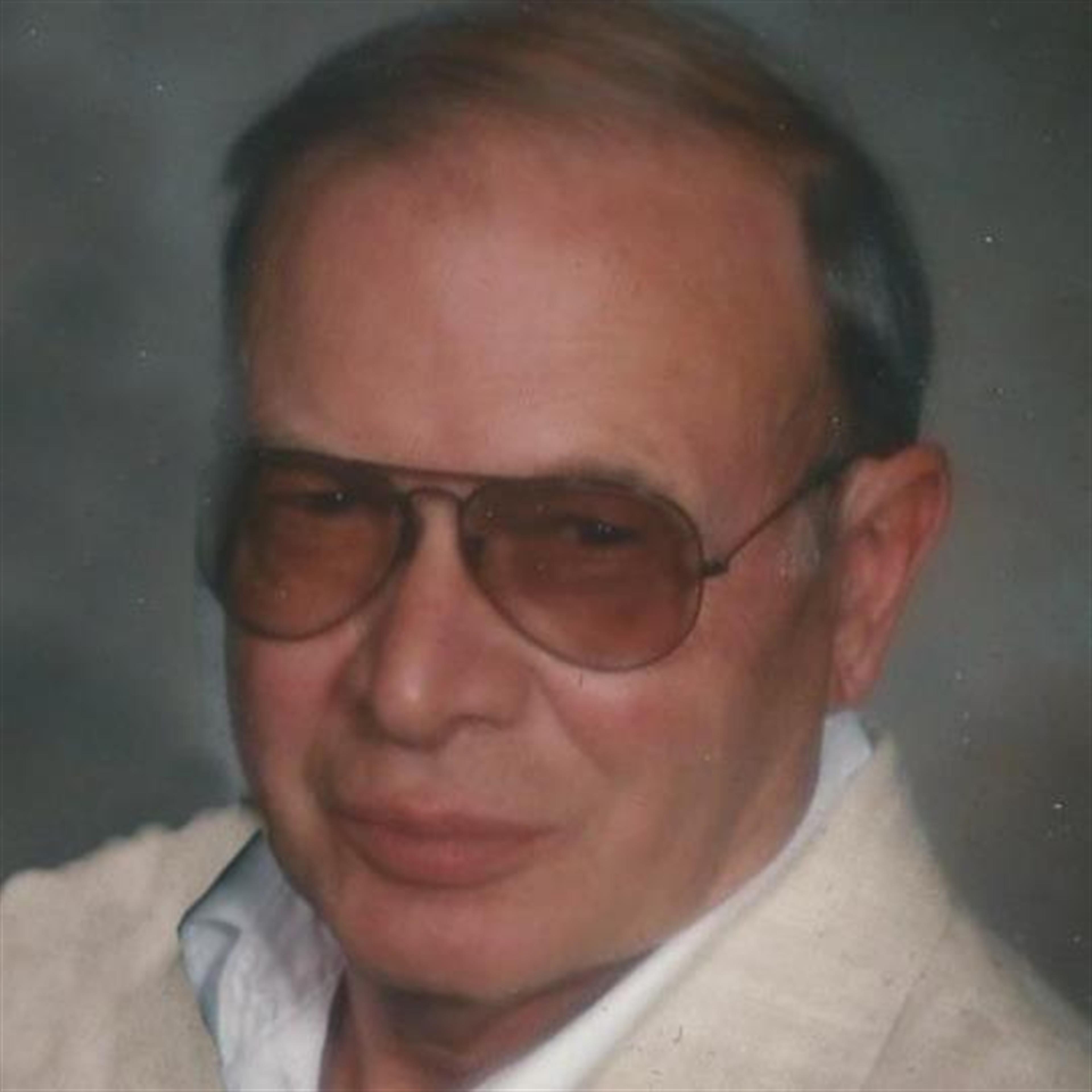 Vincent J. Stierman's obituary picture