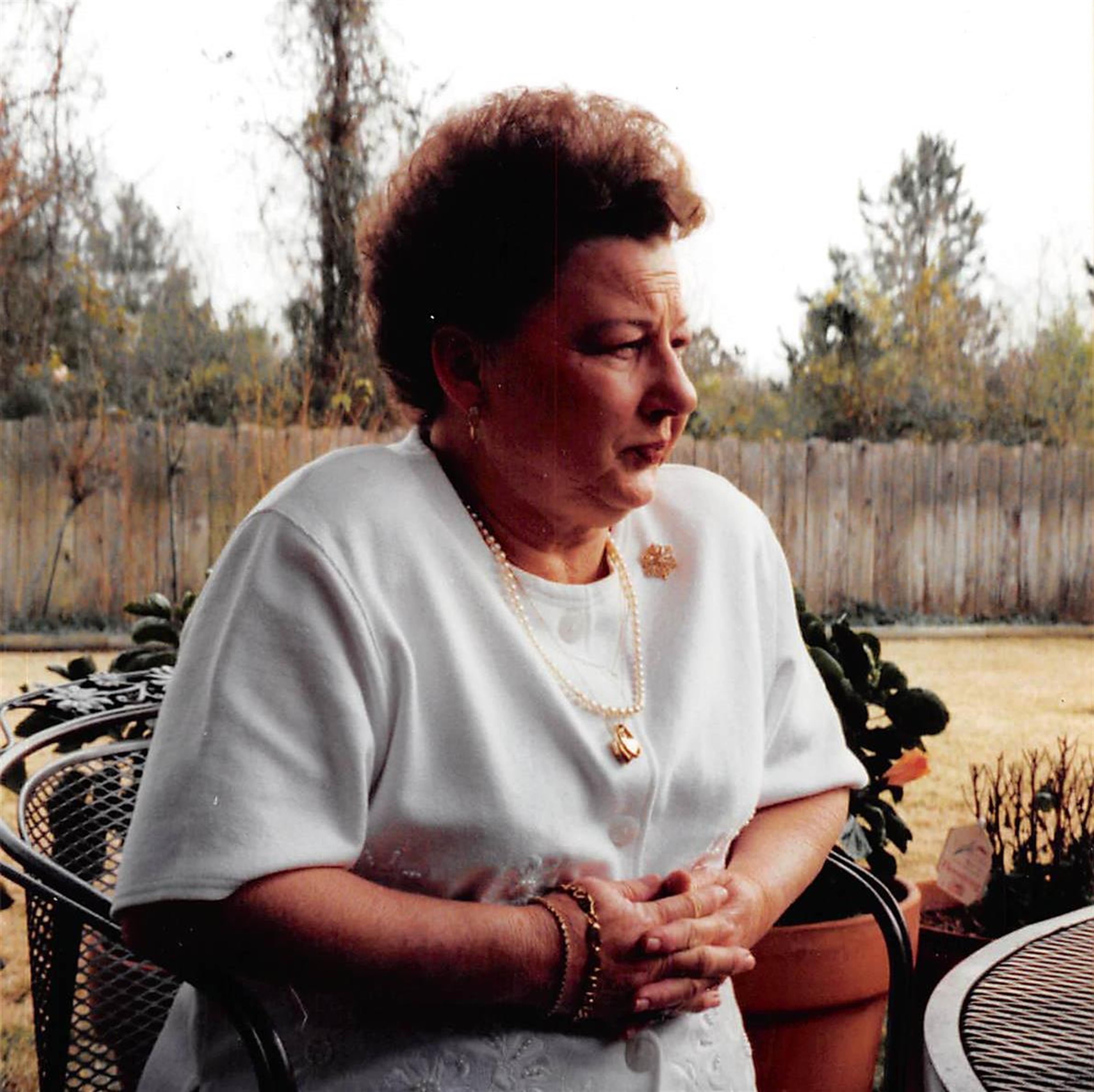 Jeanette Vivian  Moreau 