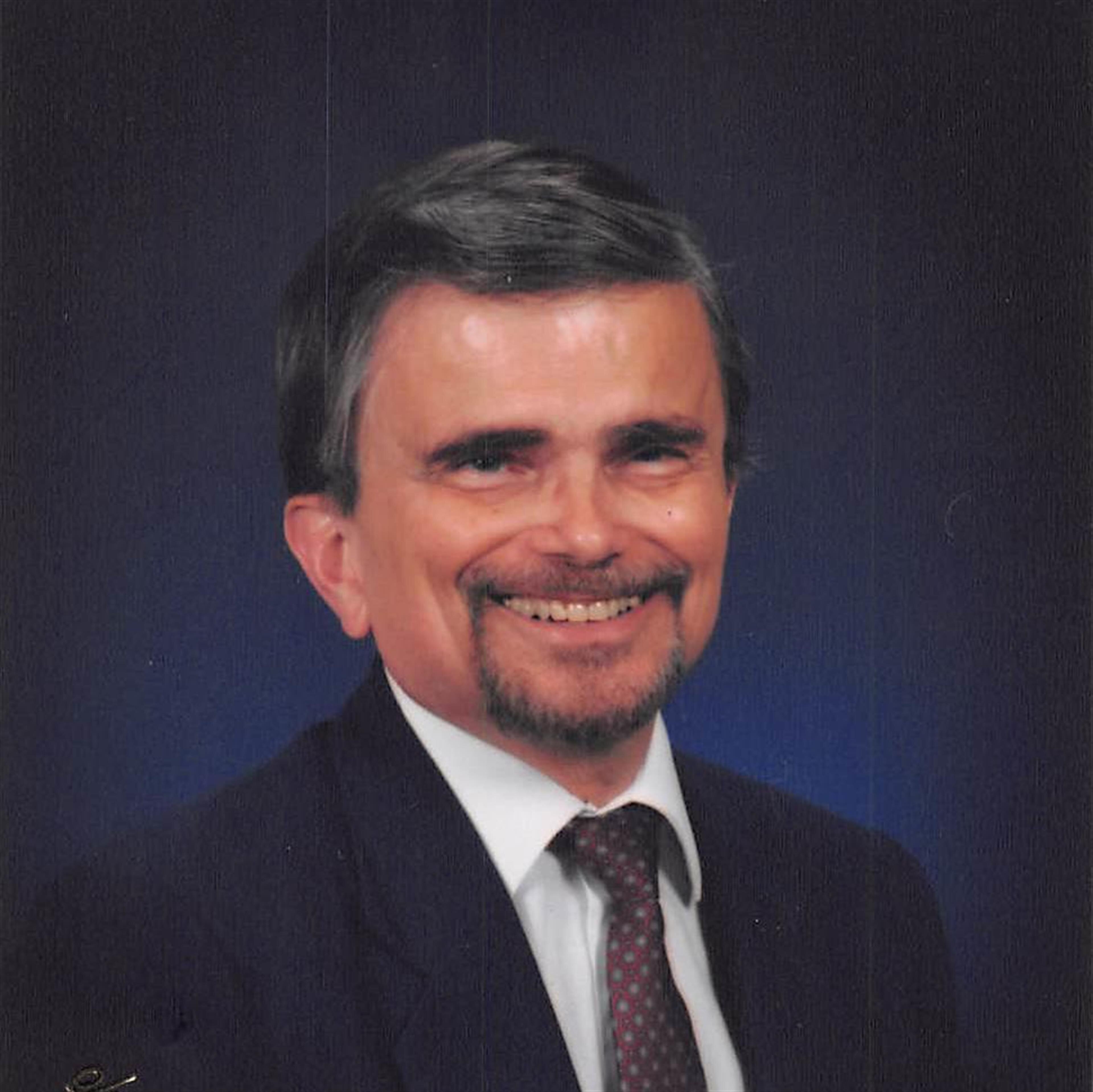 Mr. Charles Leslie Ross