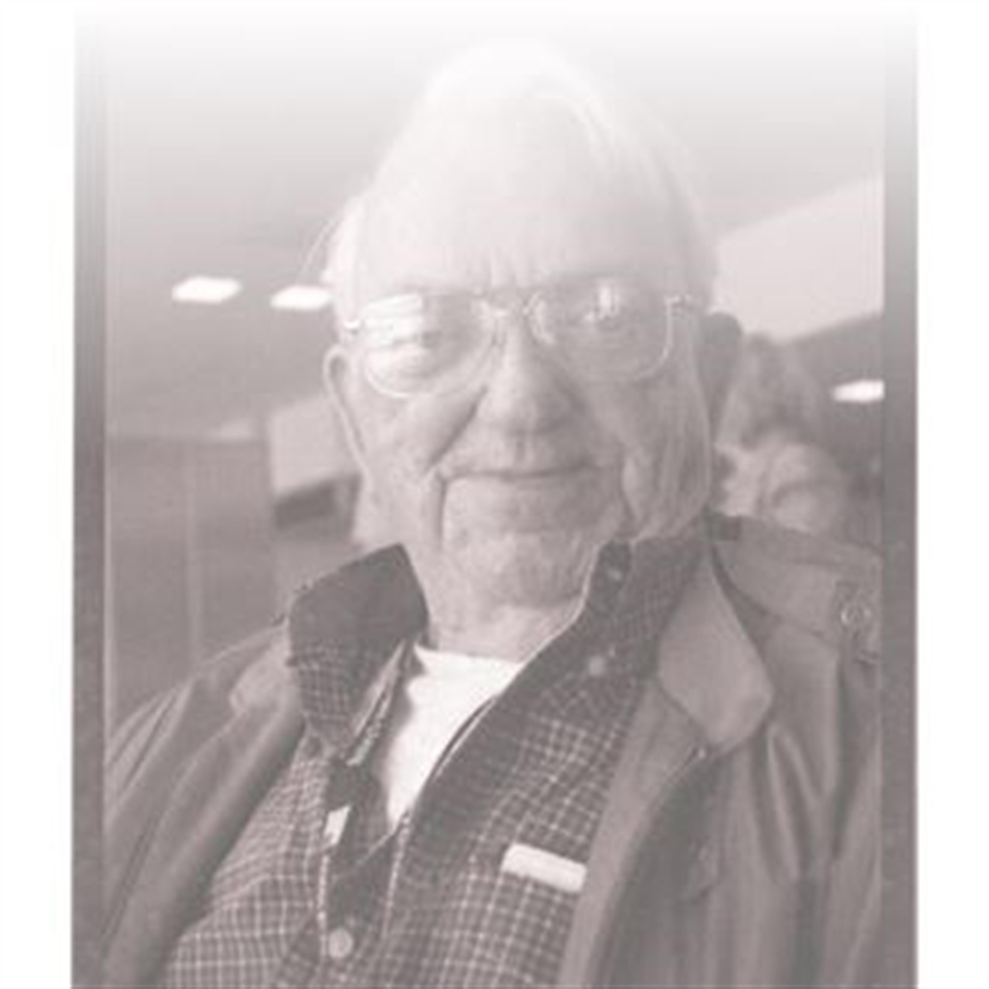 Gordon Wallace Bennett