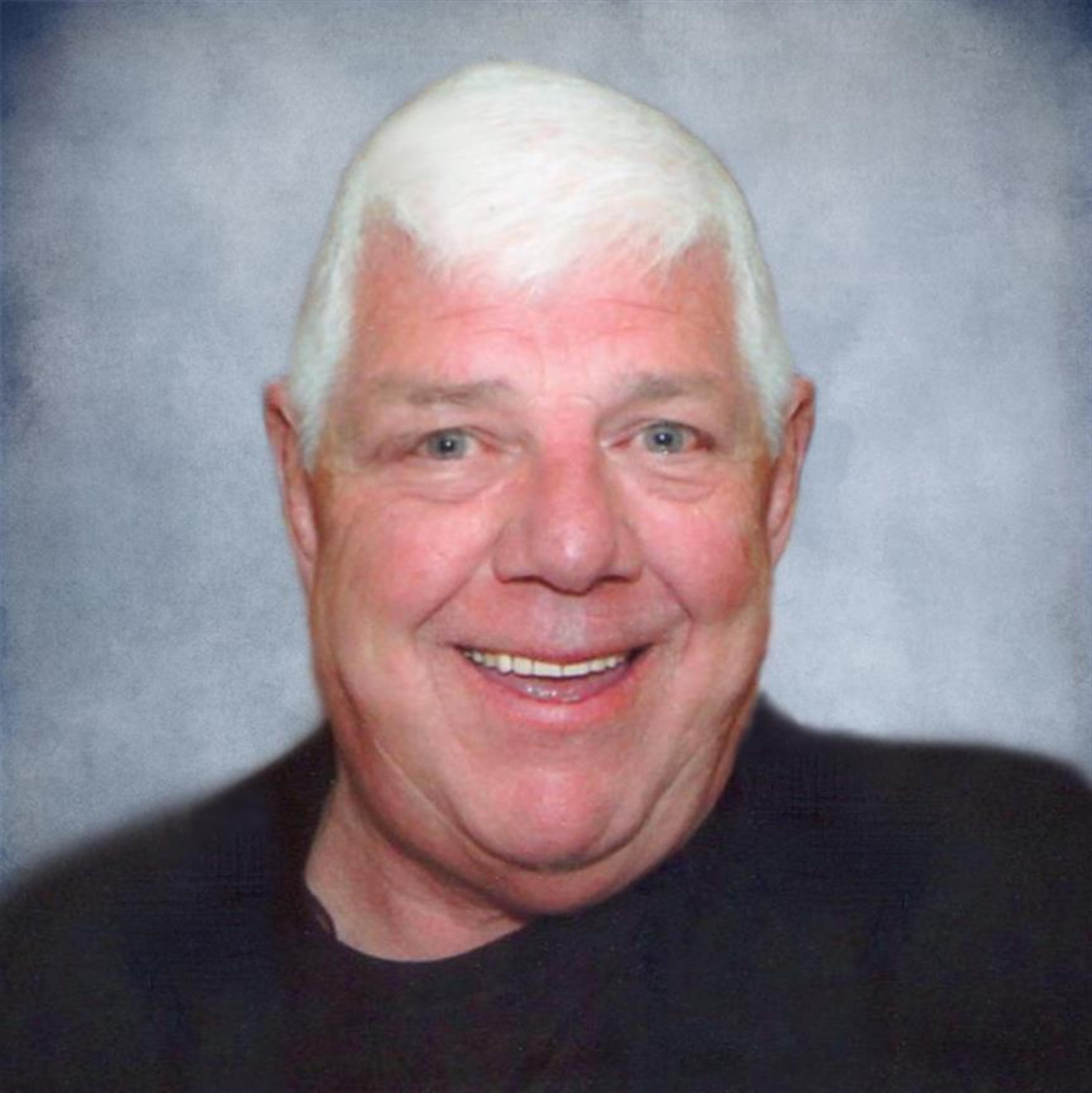 Robert  John  Hart Jr.