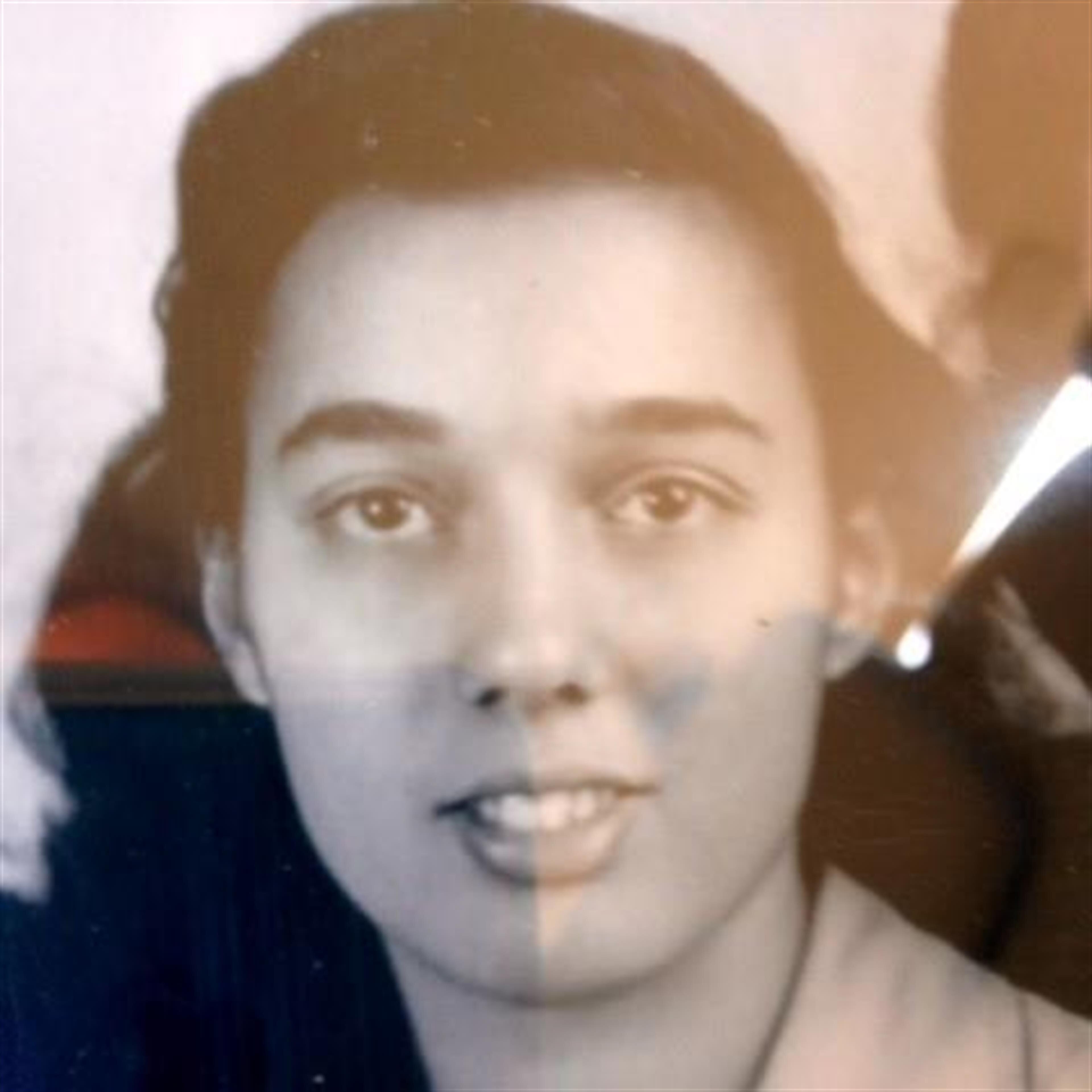Florabelle "Peggy" Simon