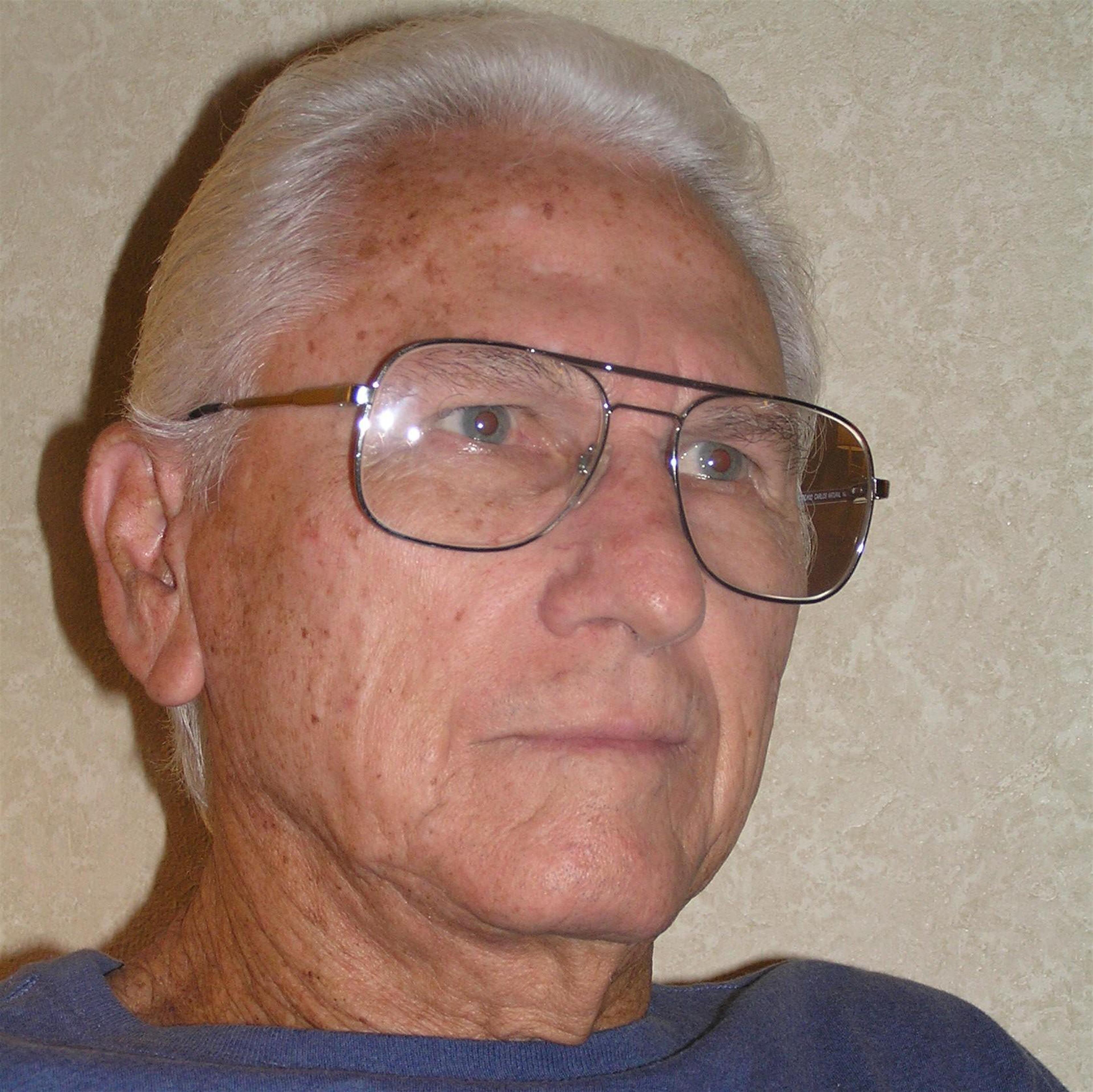 ROBERT D LANE