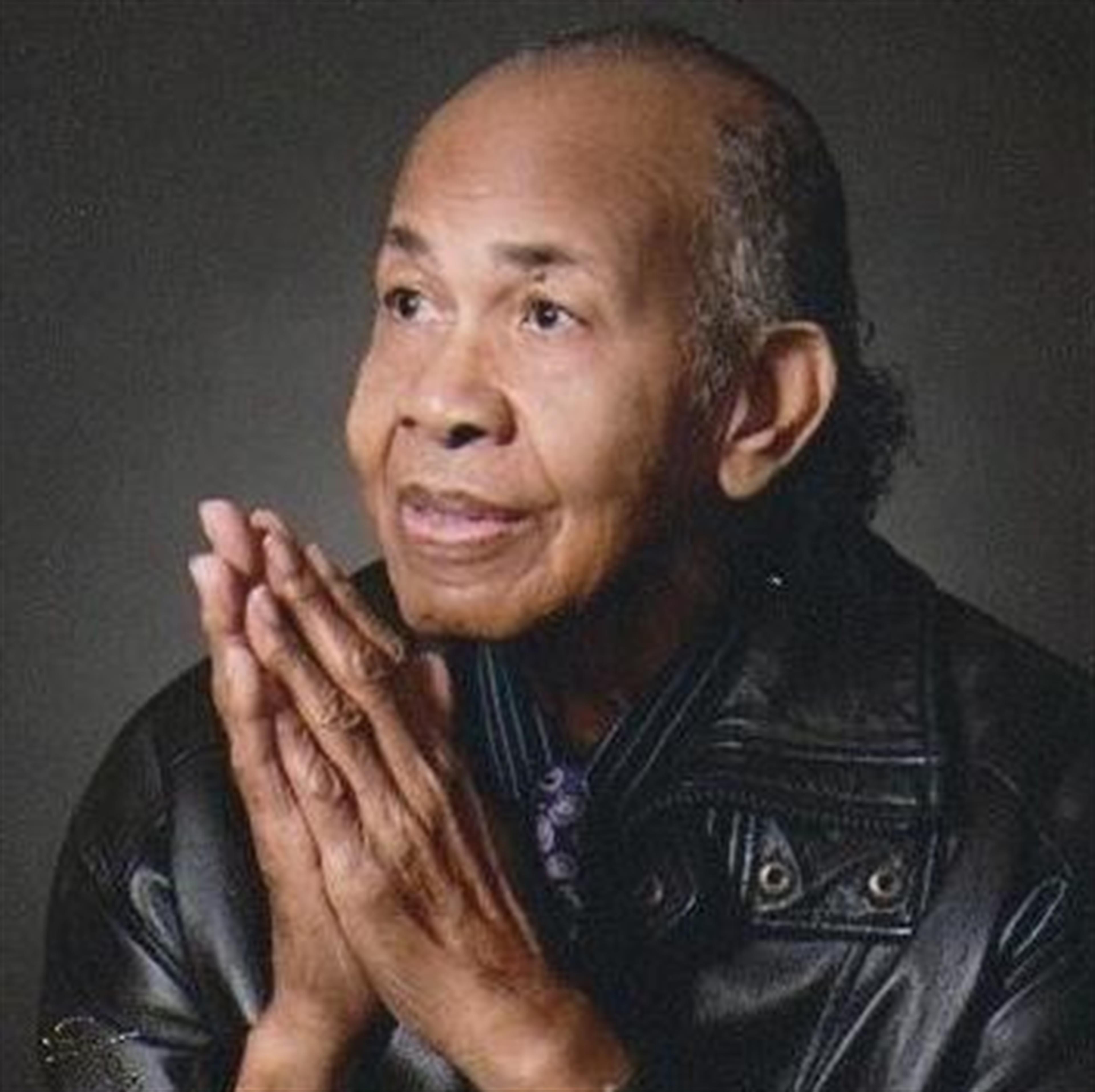 Albert E Bacon's obituary picture