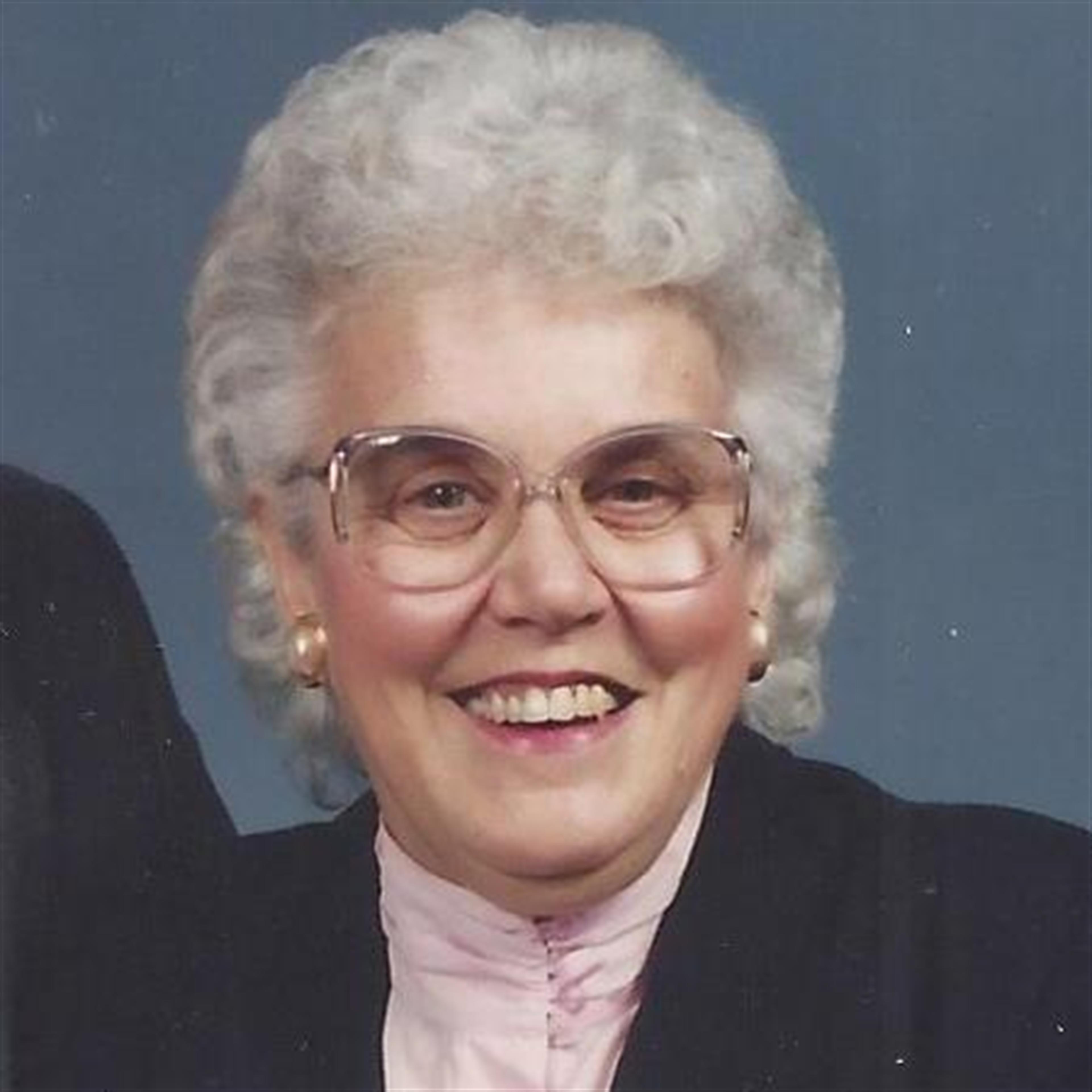 Beatrice "Pat" Schweihofer