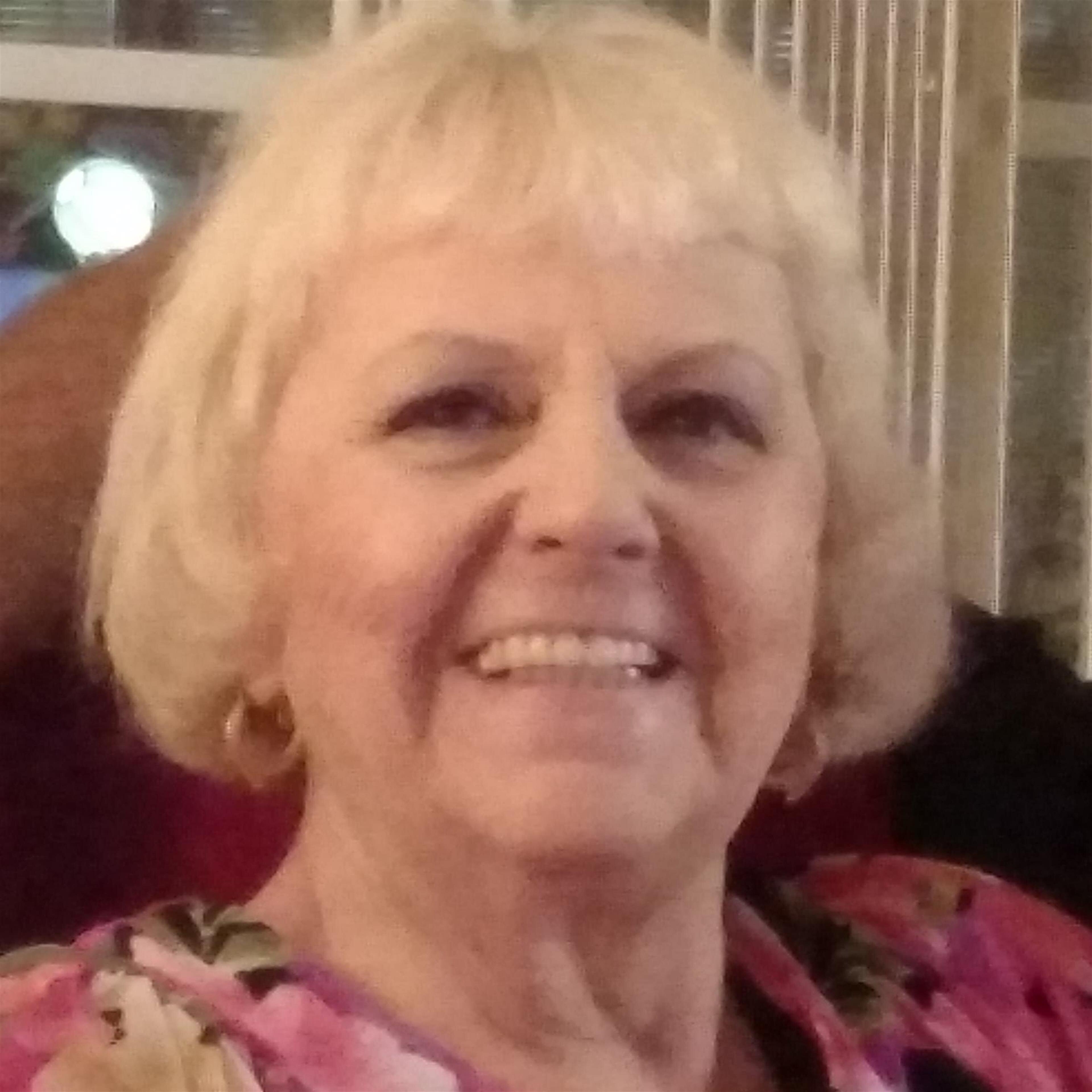 Maureen T Charpentier