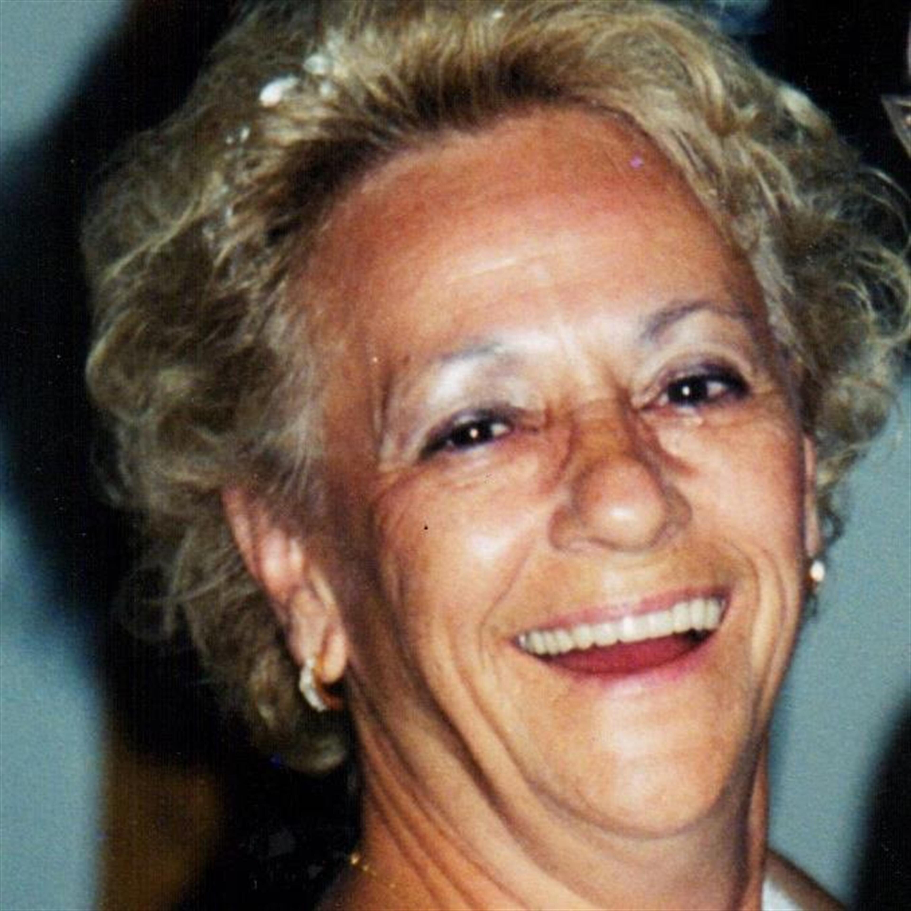 Gayle Wray