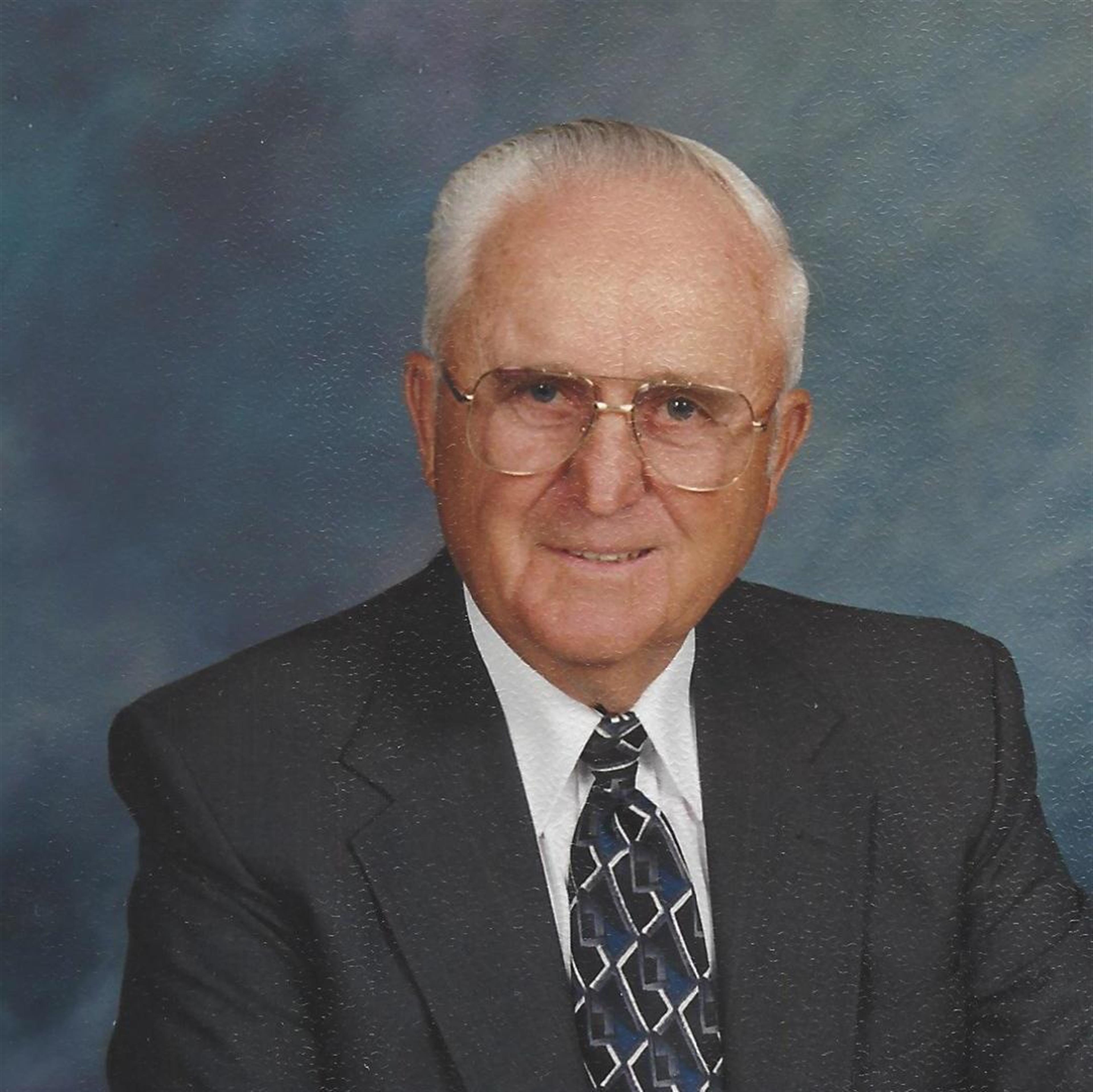 James R. Latimer (Hartville)'s obituary picture