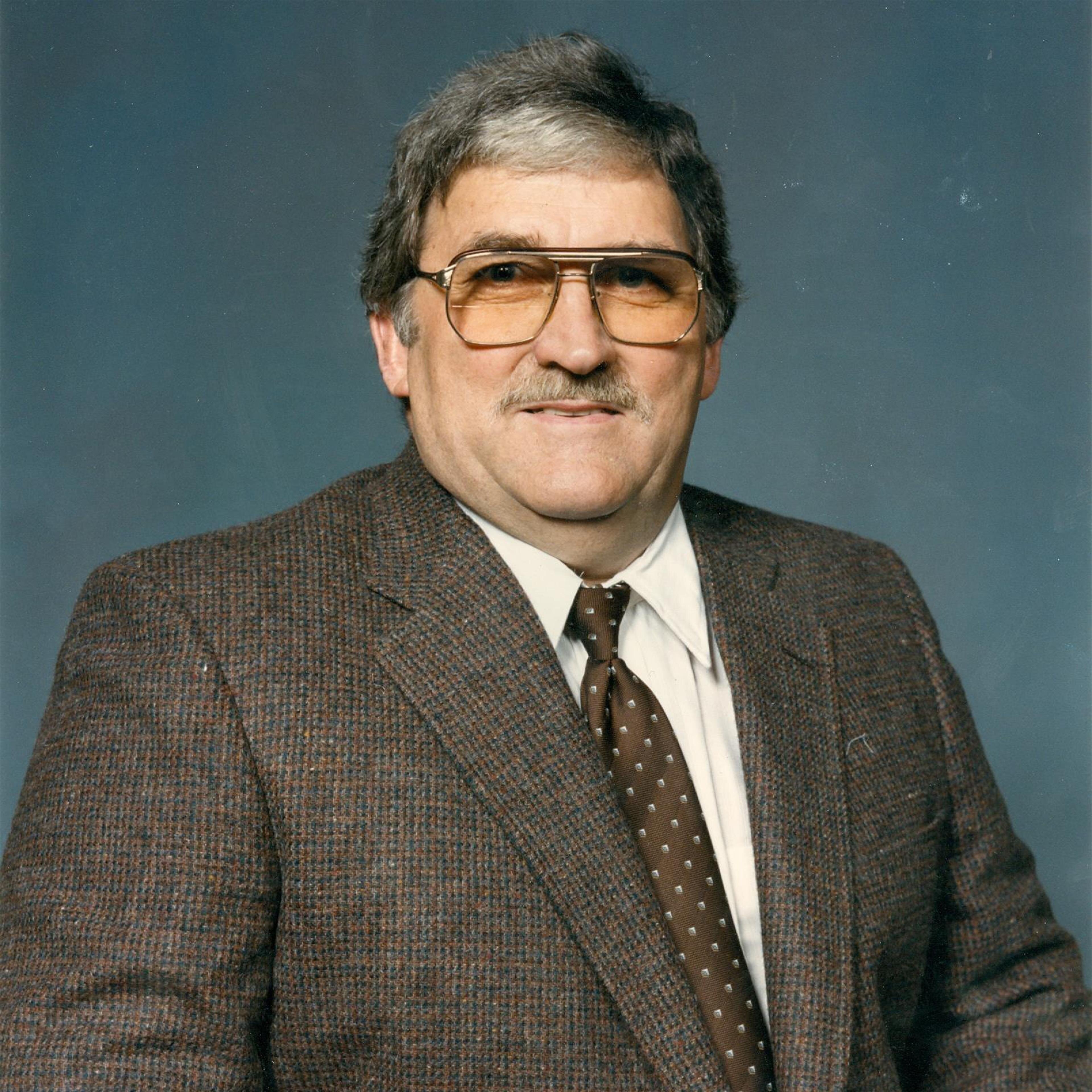 Mr. Charles M.  Carrol  Sr.
