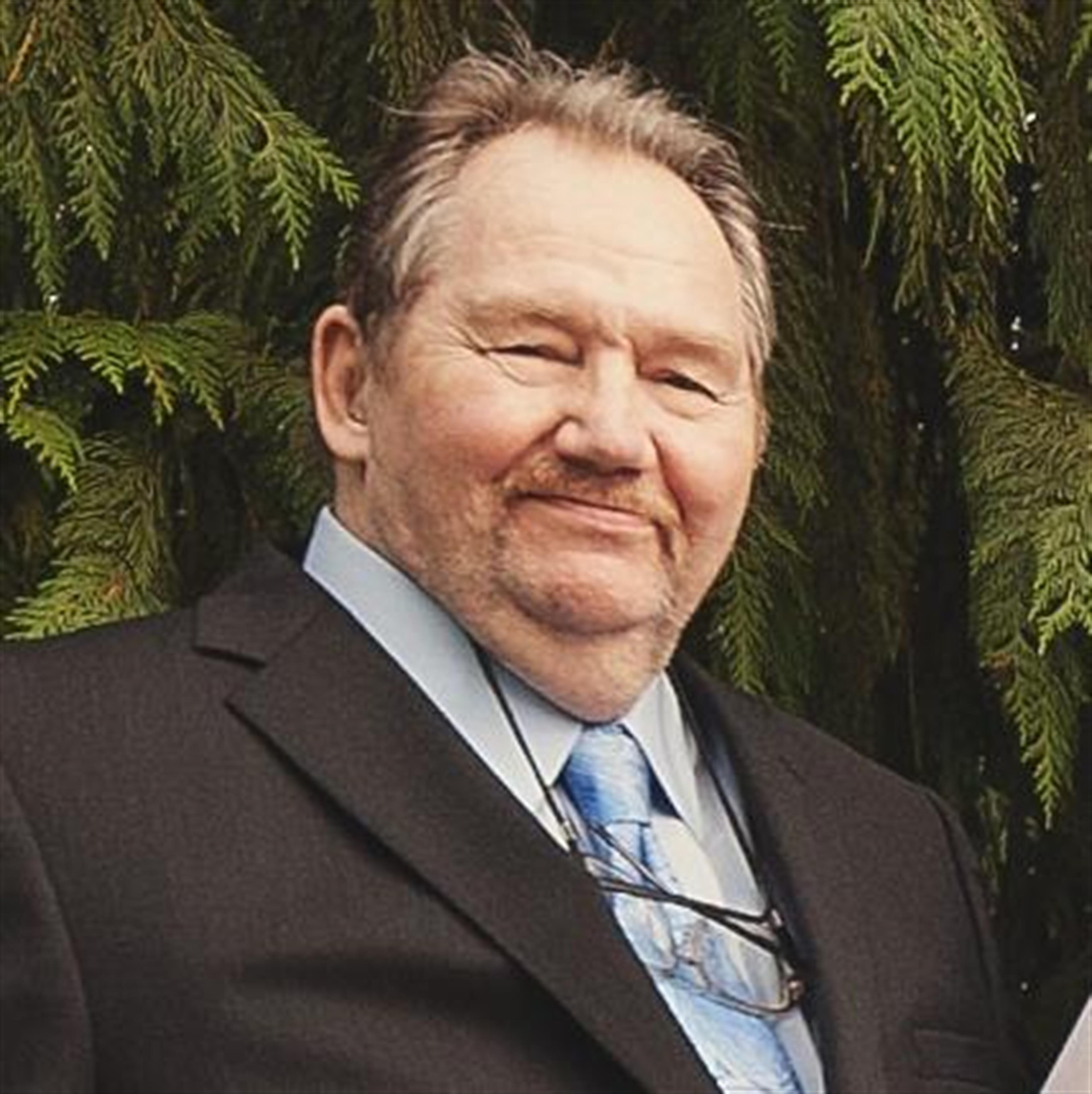 Loran G. Cox
