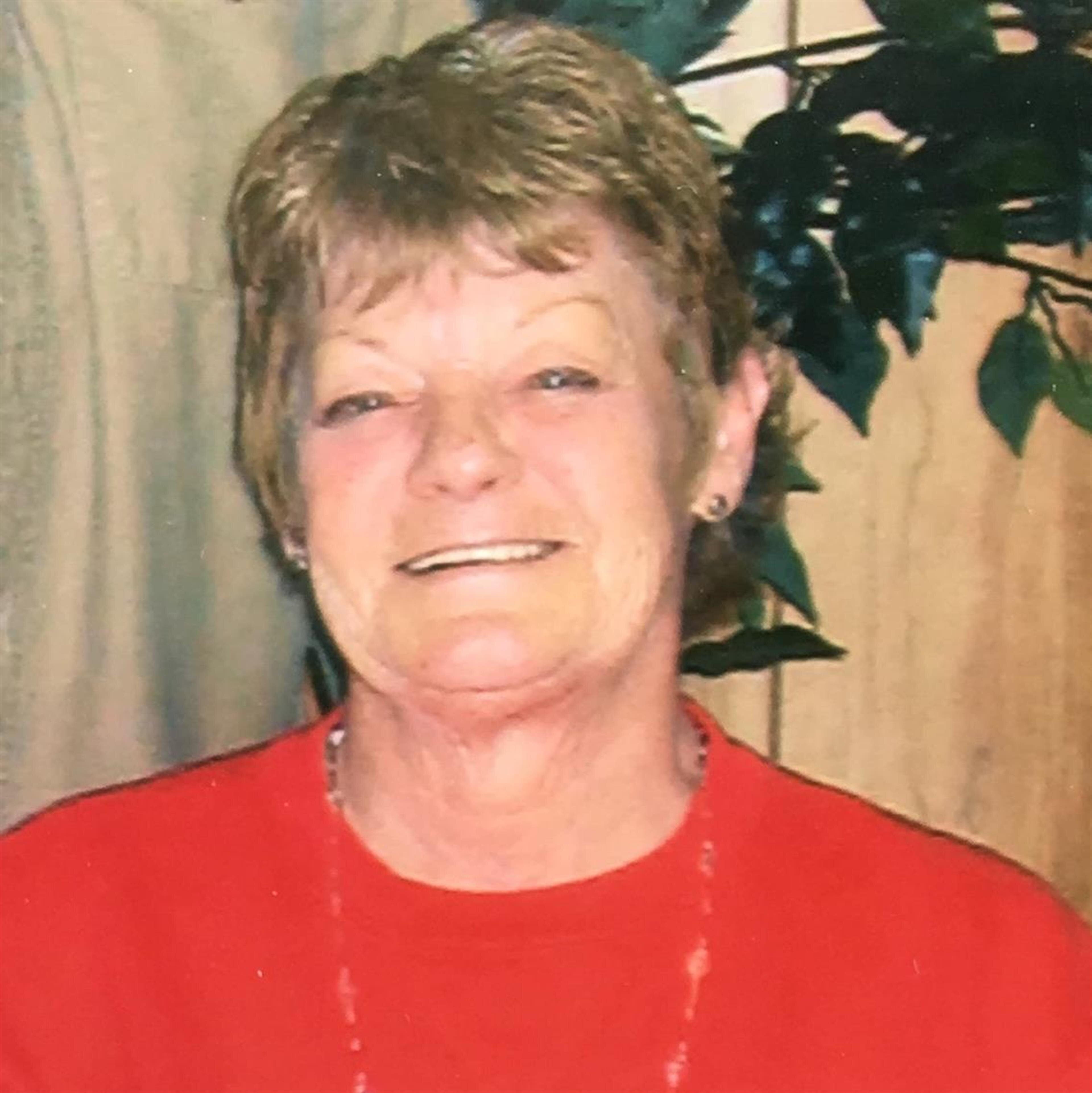 Lynda Grimes (Lebanon)
