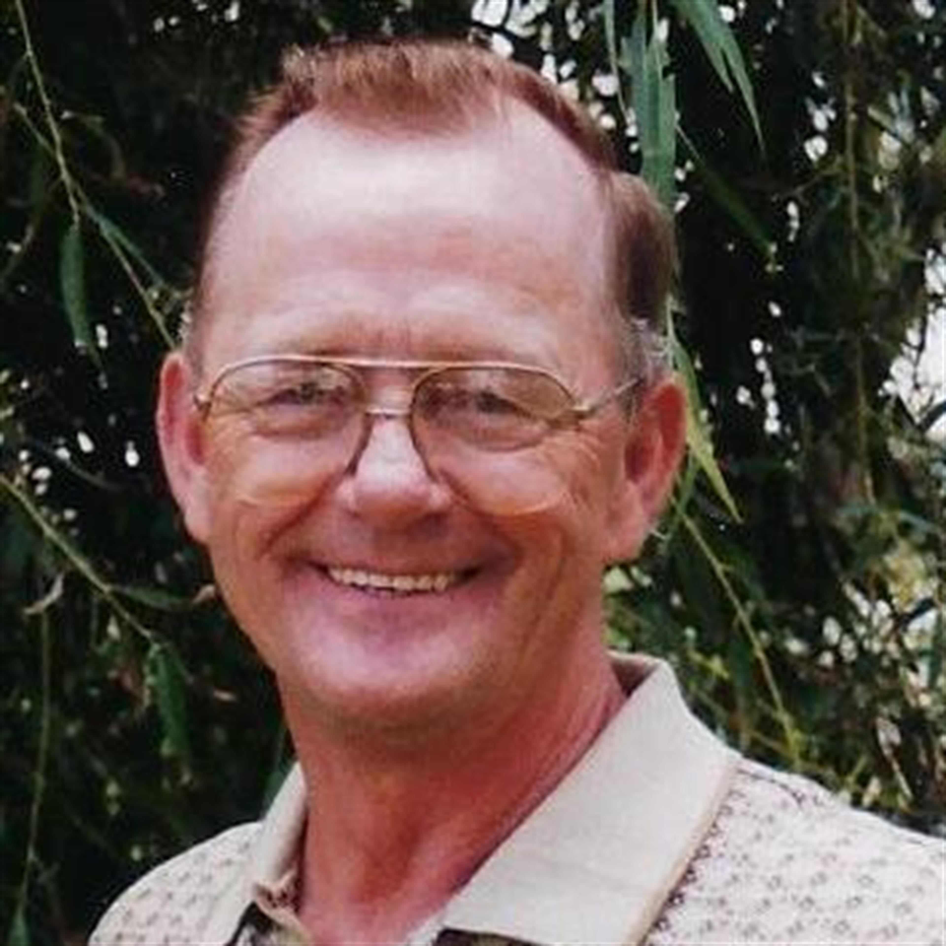 Robert "Bob" Cook (Seymour)