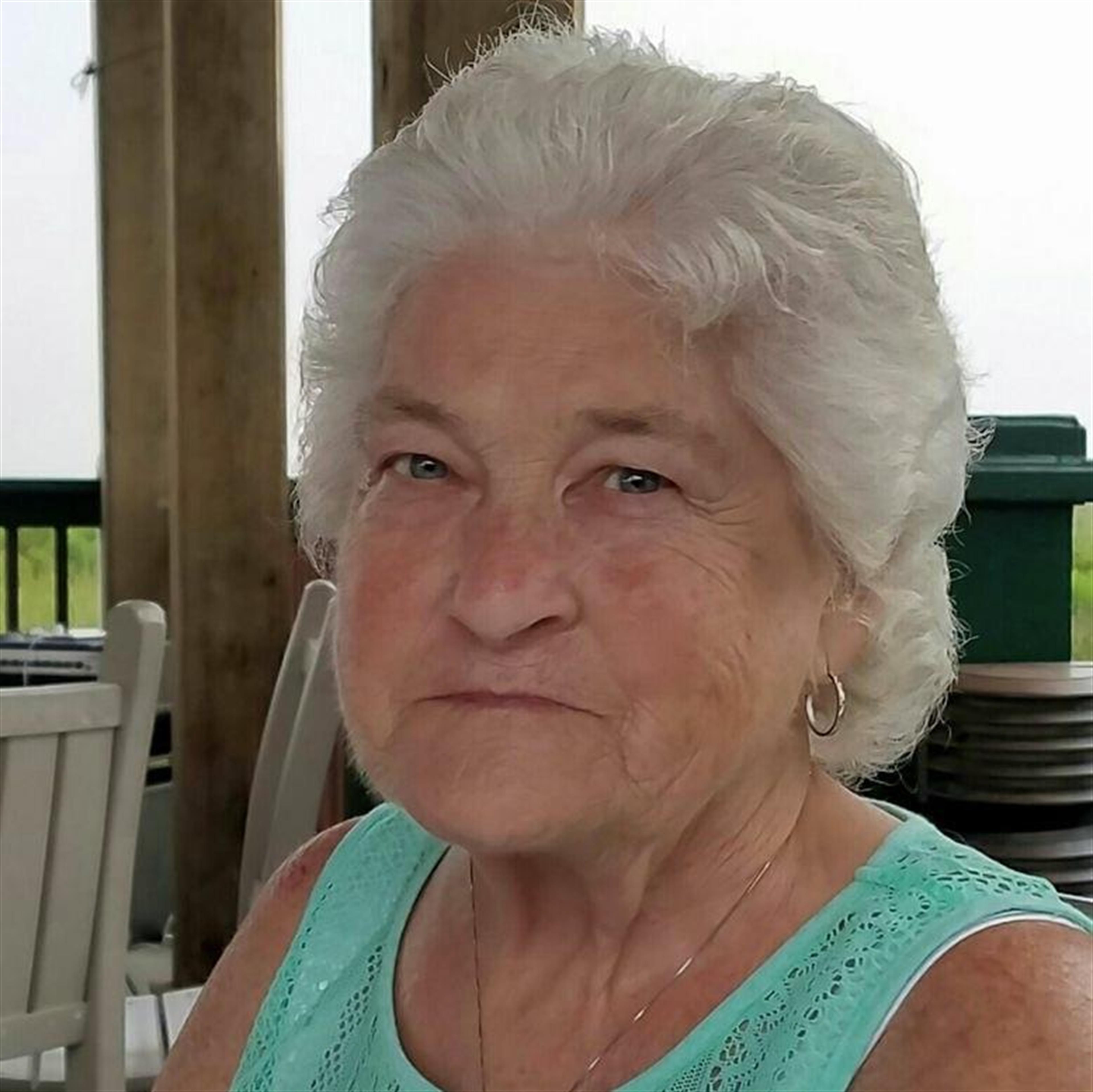 Hazel Lee Hawkins Veltoven