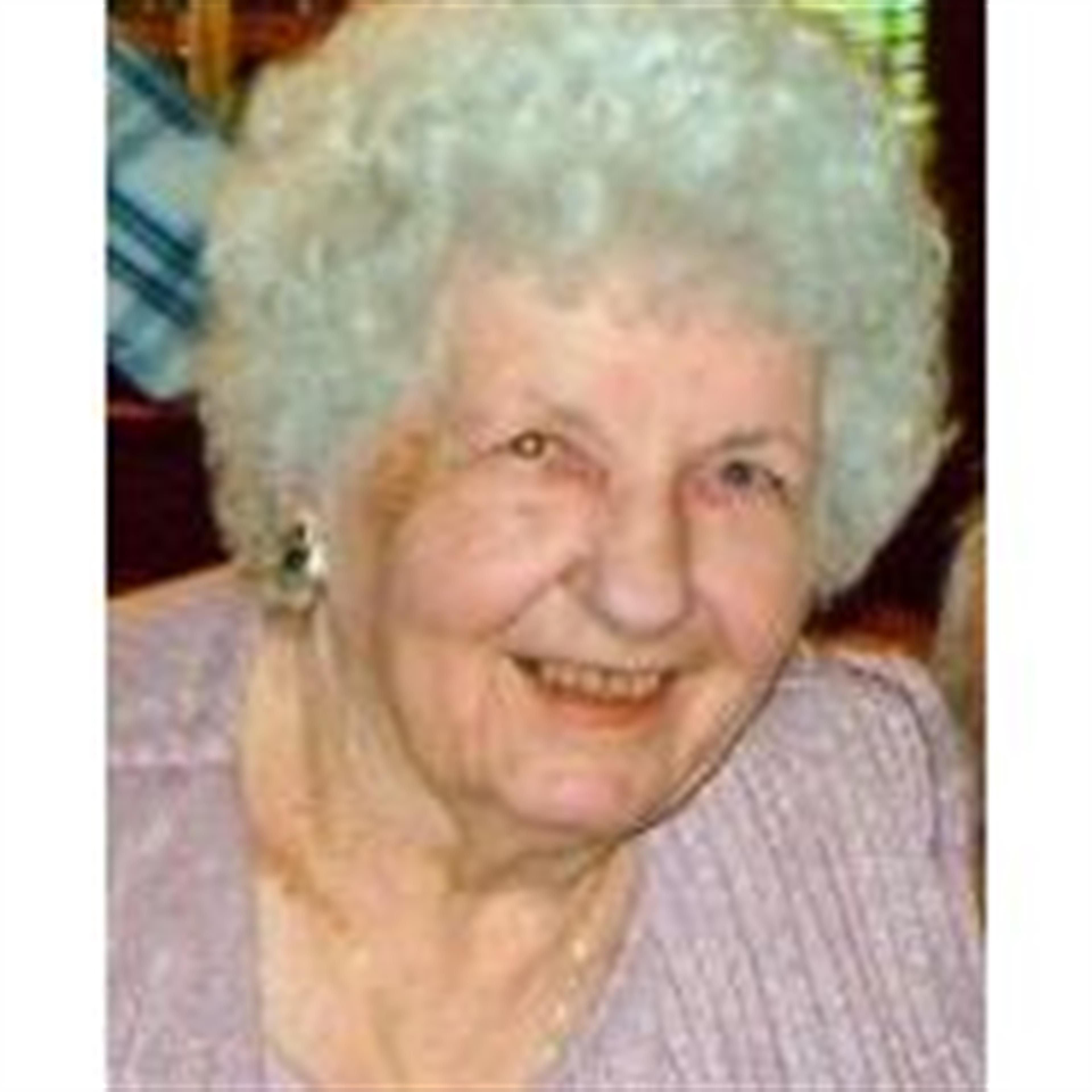 Stephanie "Stella" (Malek) Hannagan