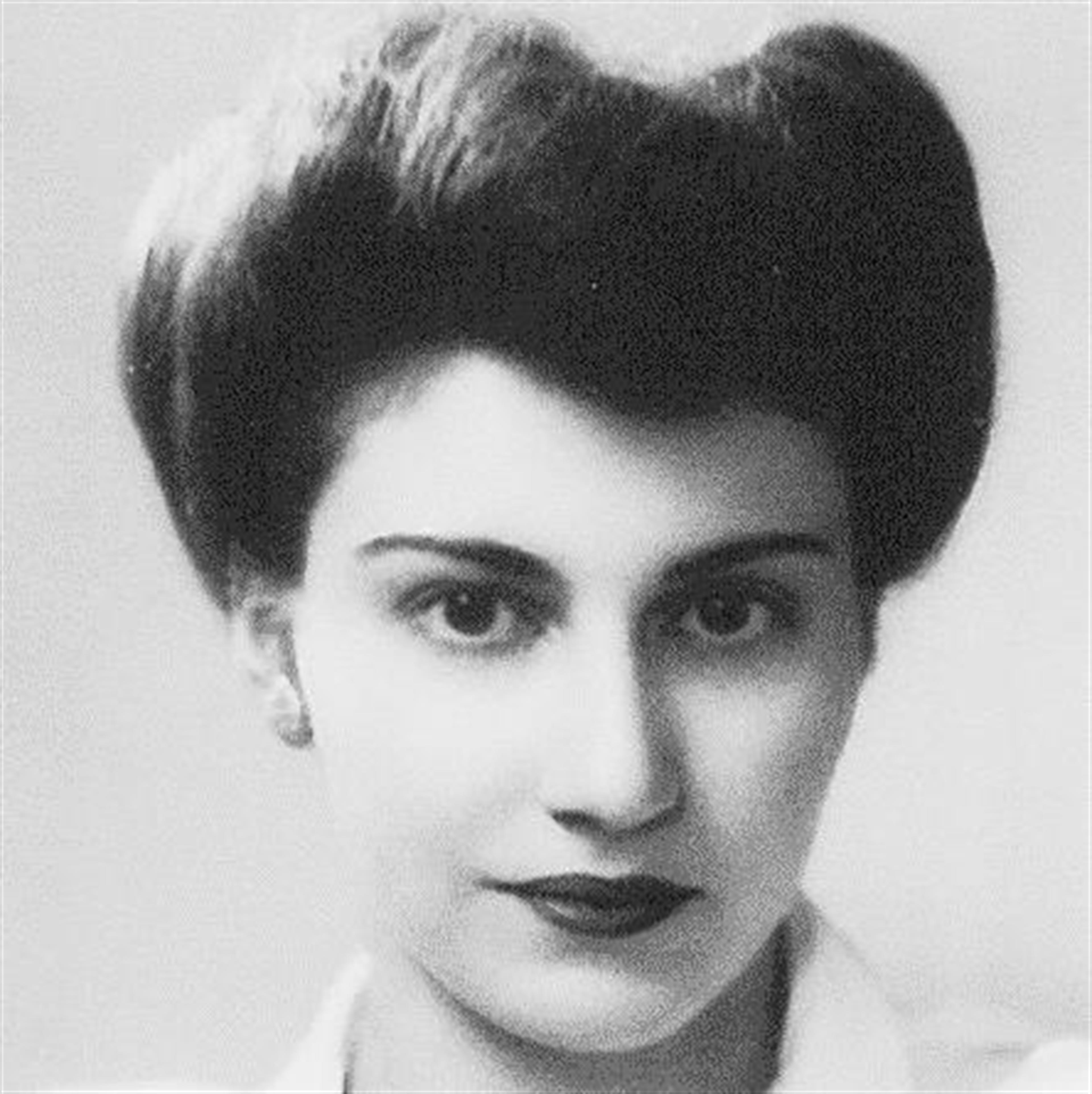 Anna Marie "Abby" (Pietrafesa) Bahouth