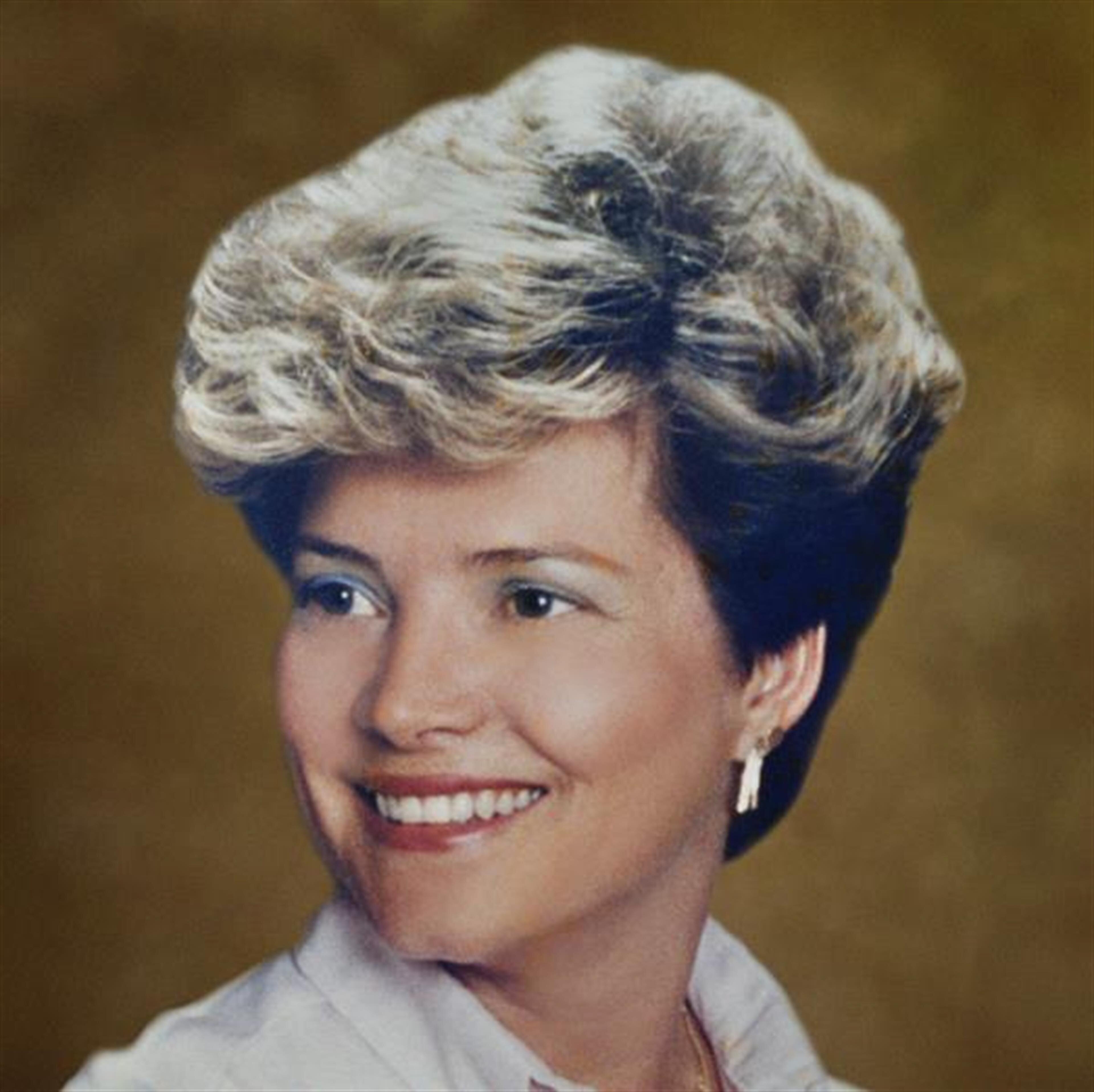 NANCY MIRA