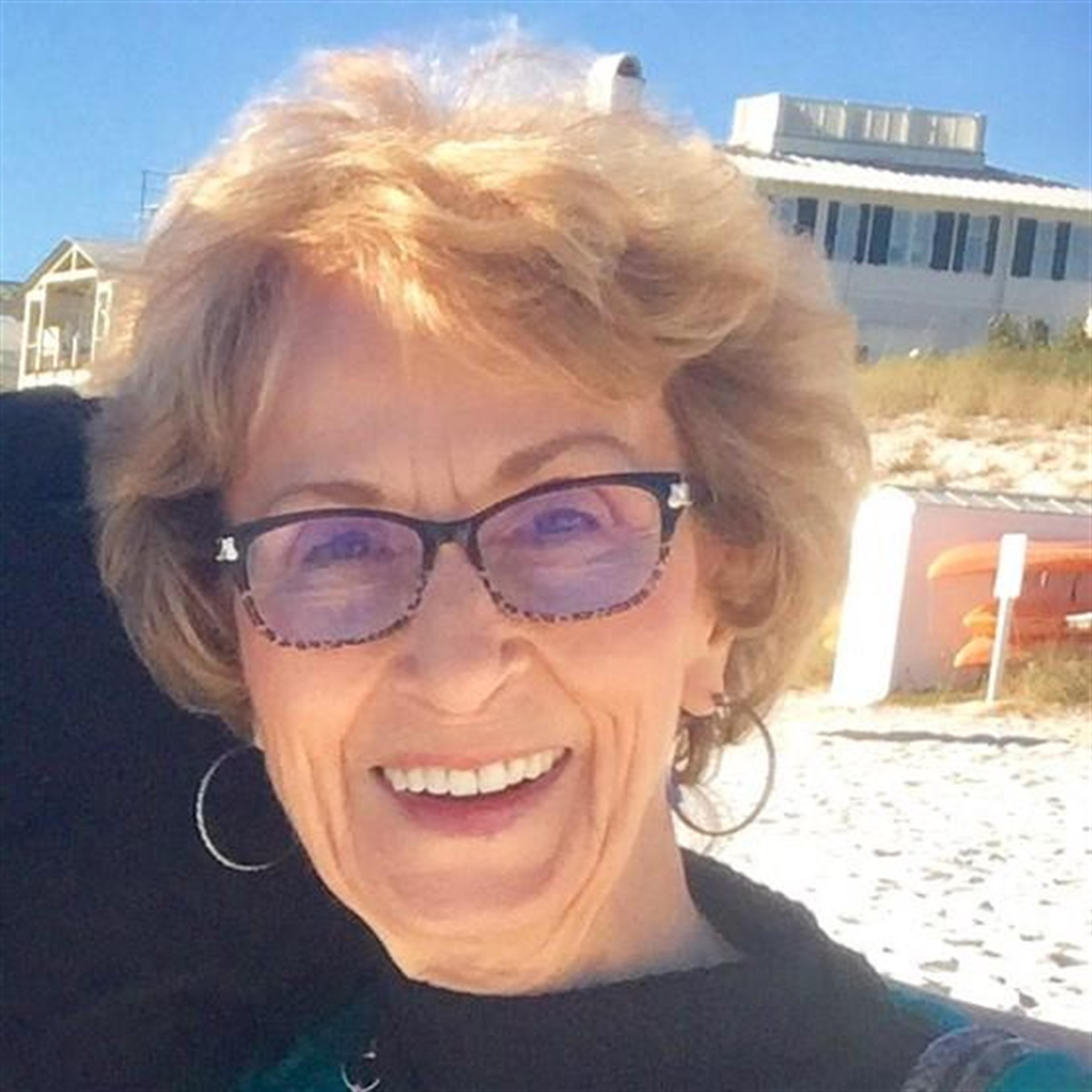 Donna Ramona Dennis