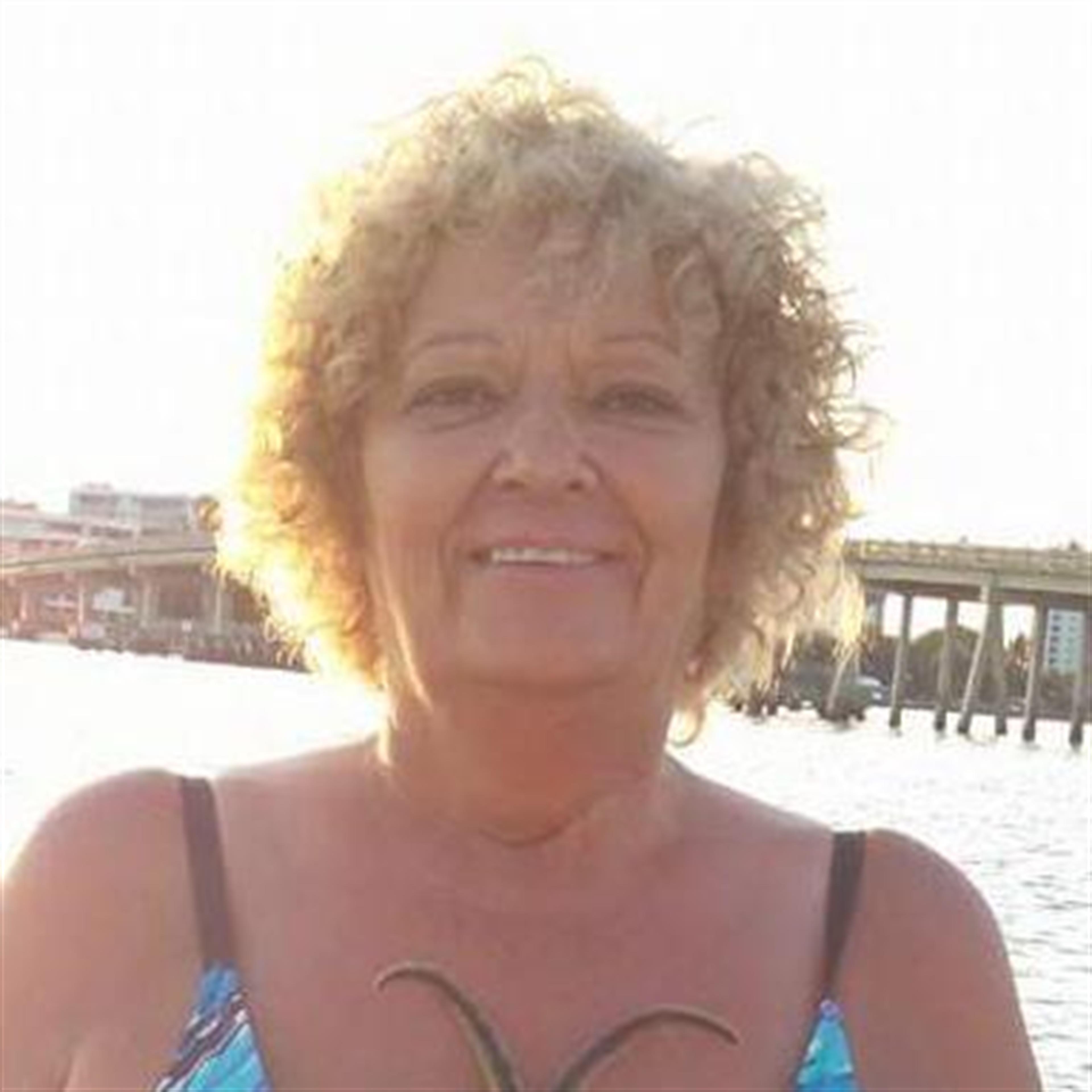 Lora Tague (Lebanon)