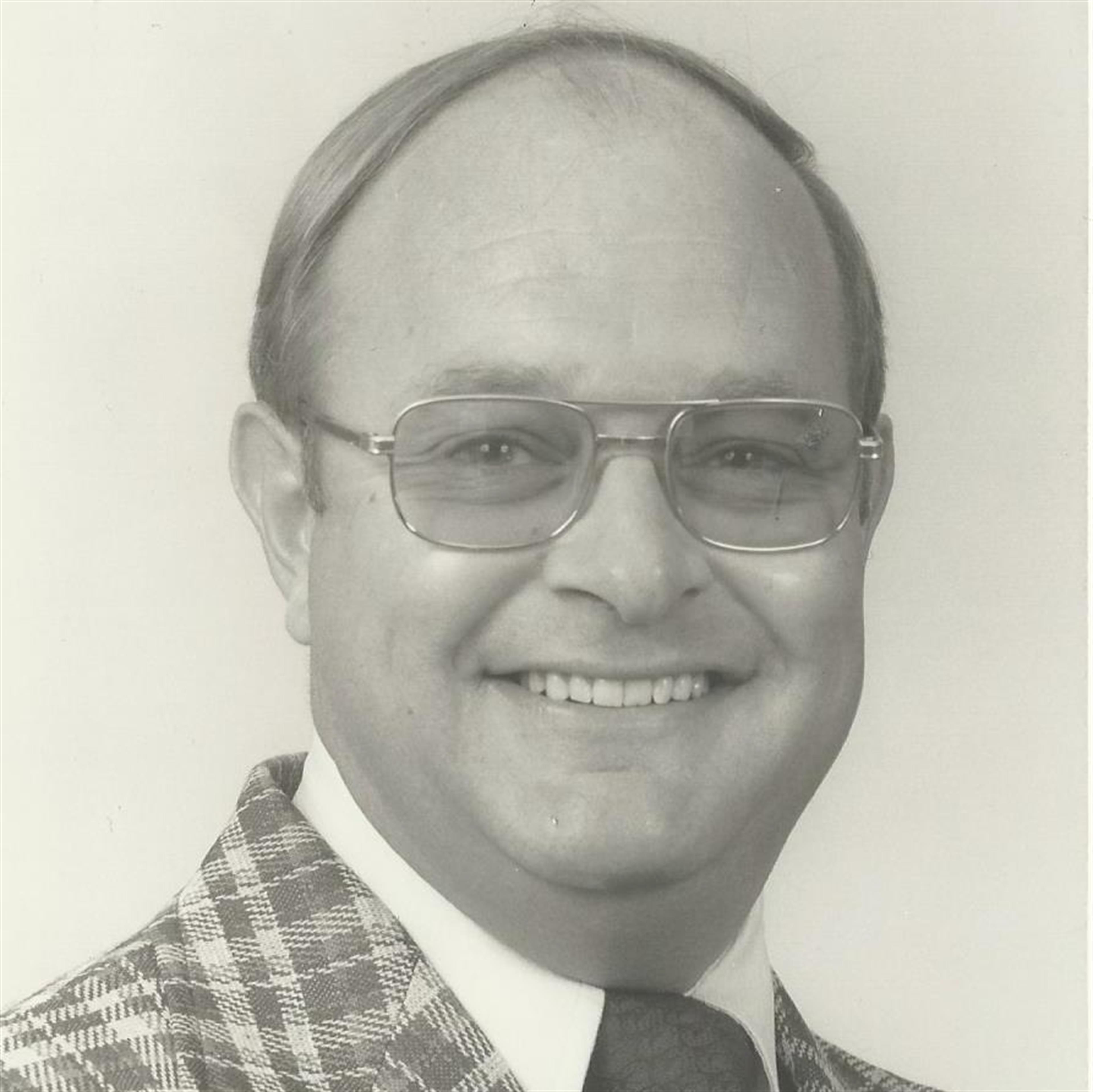 James R Bush