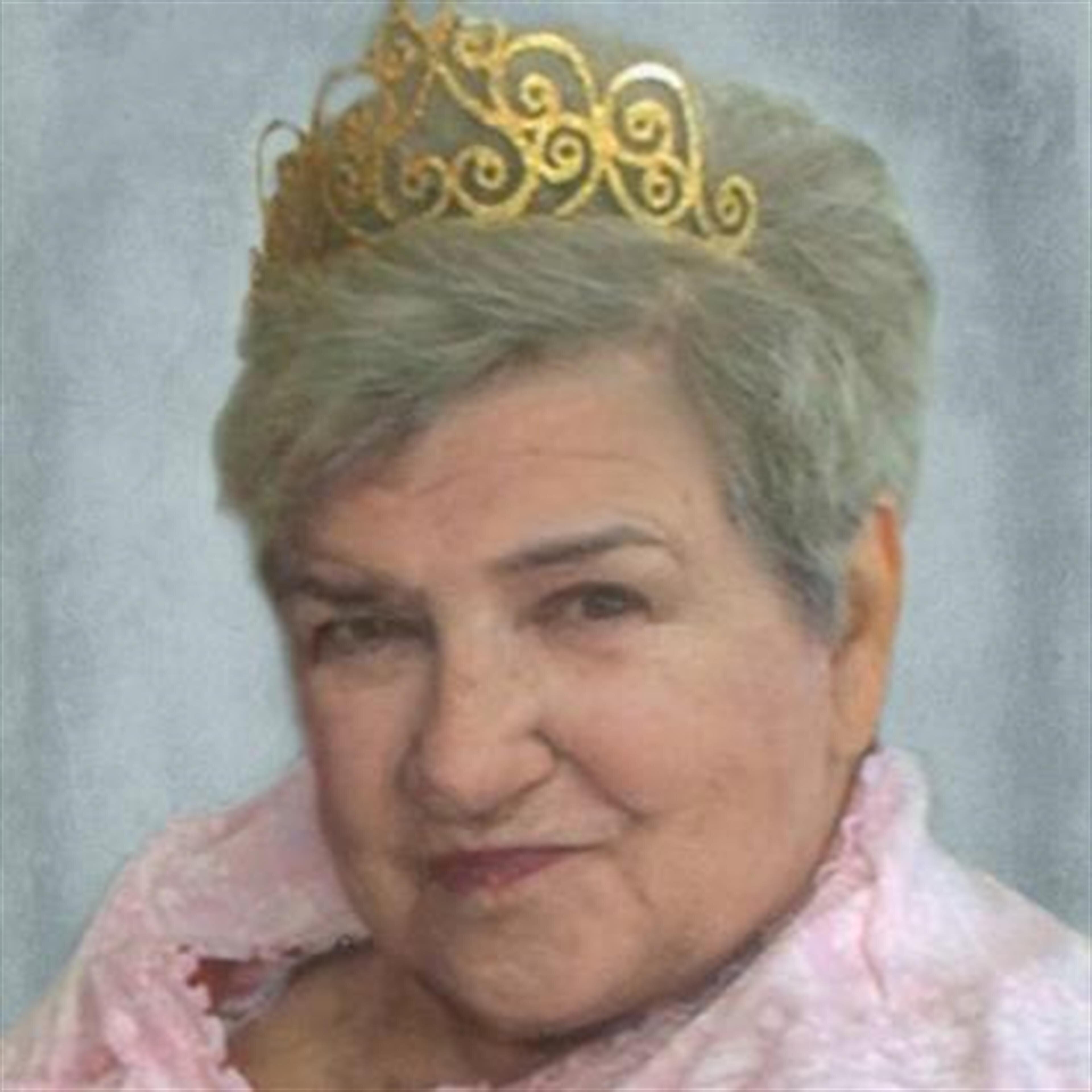 Linda  Raivel