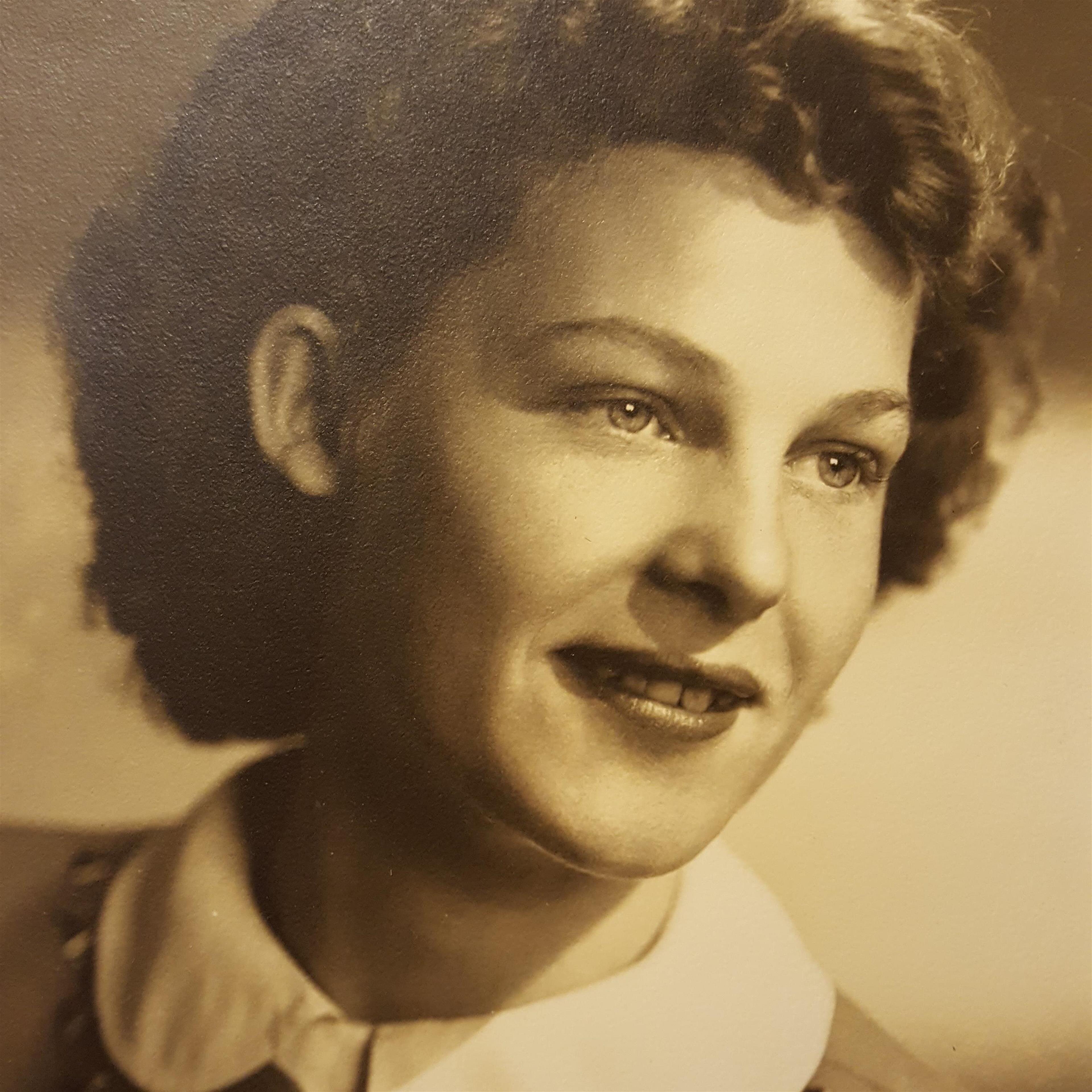 Lorraine Dorothy Robertson