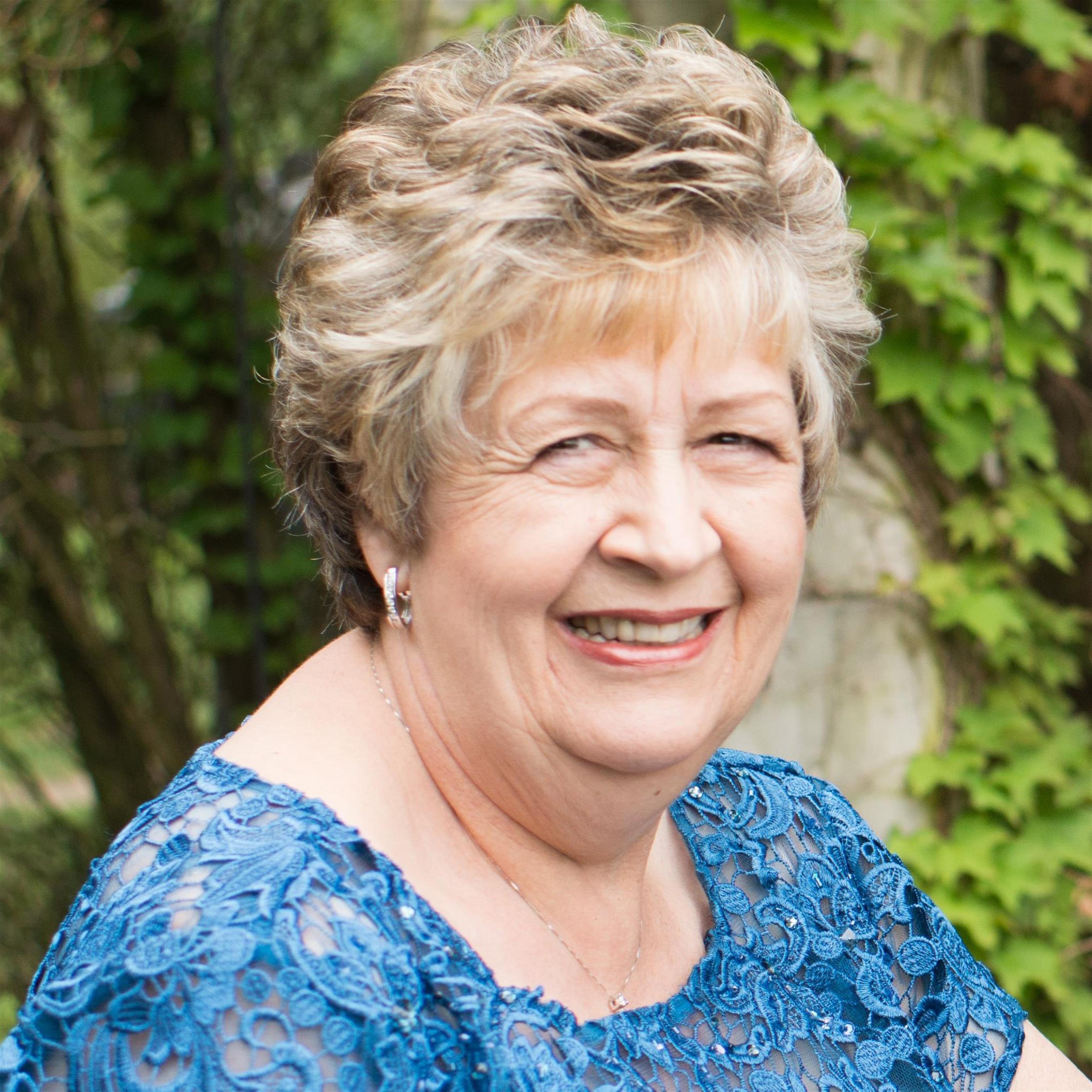 Linda Barrick Squires