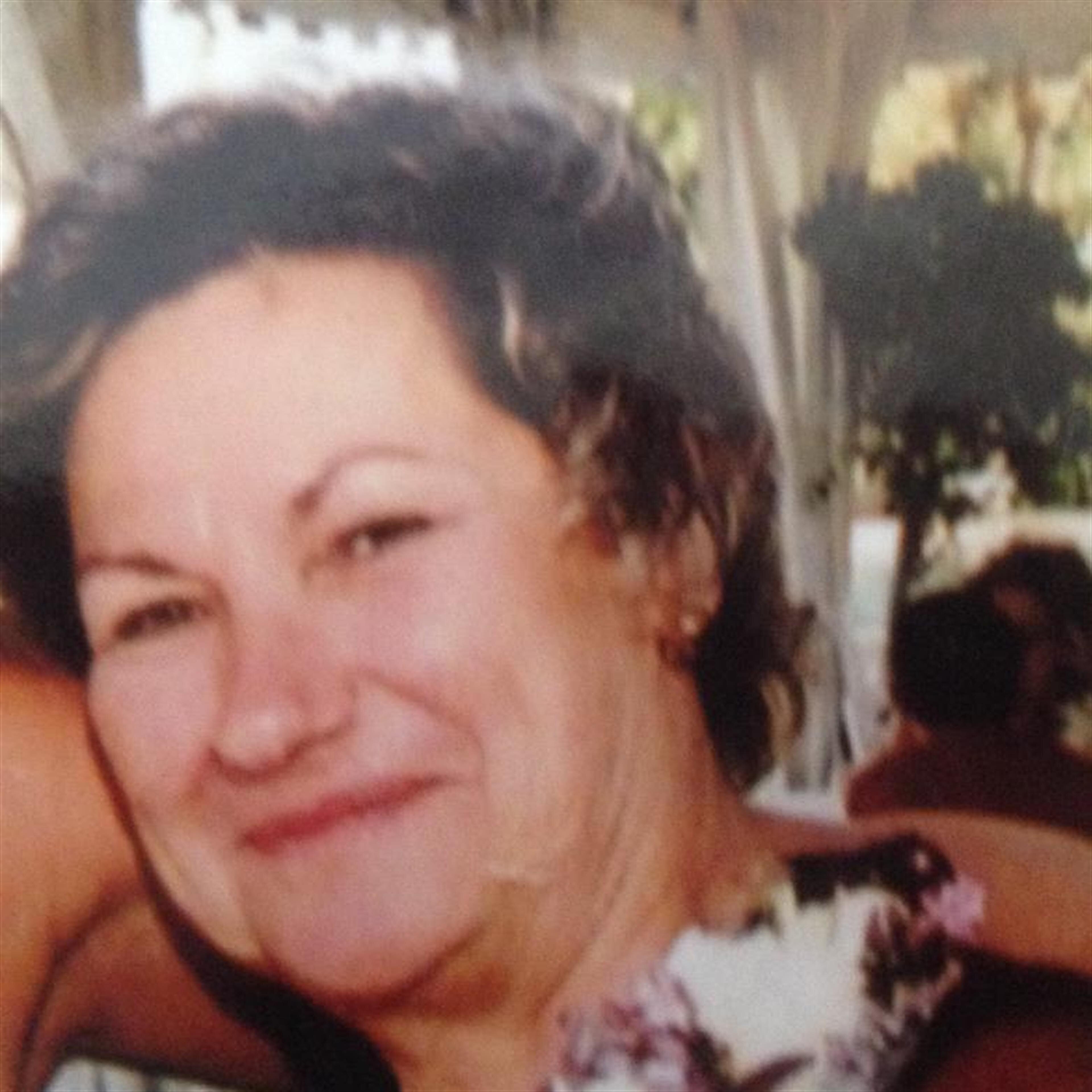 Ann D Lewis