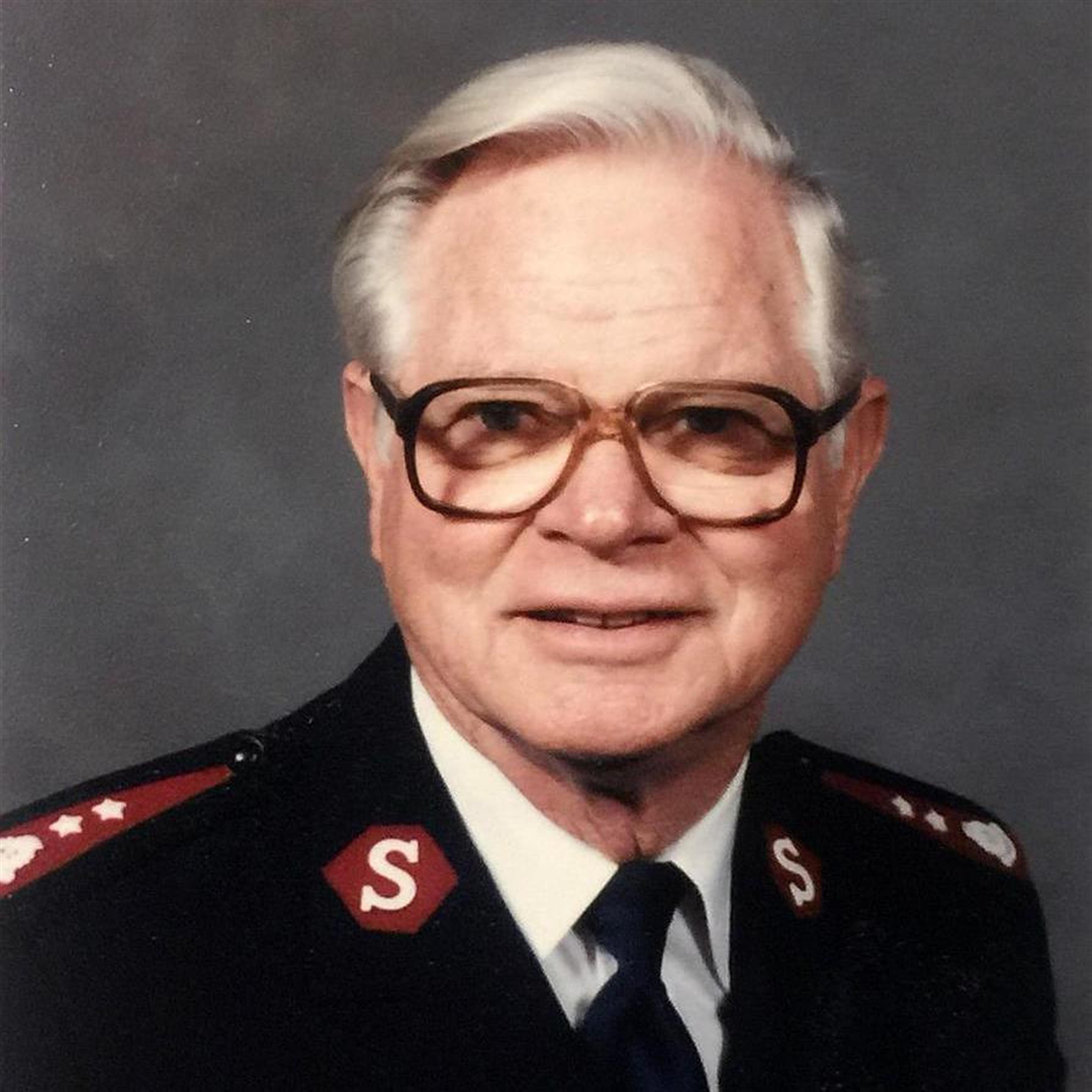 Howard W. Burr
