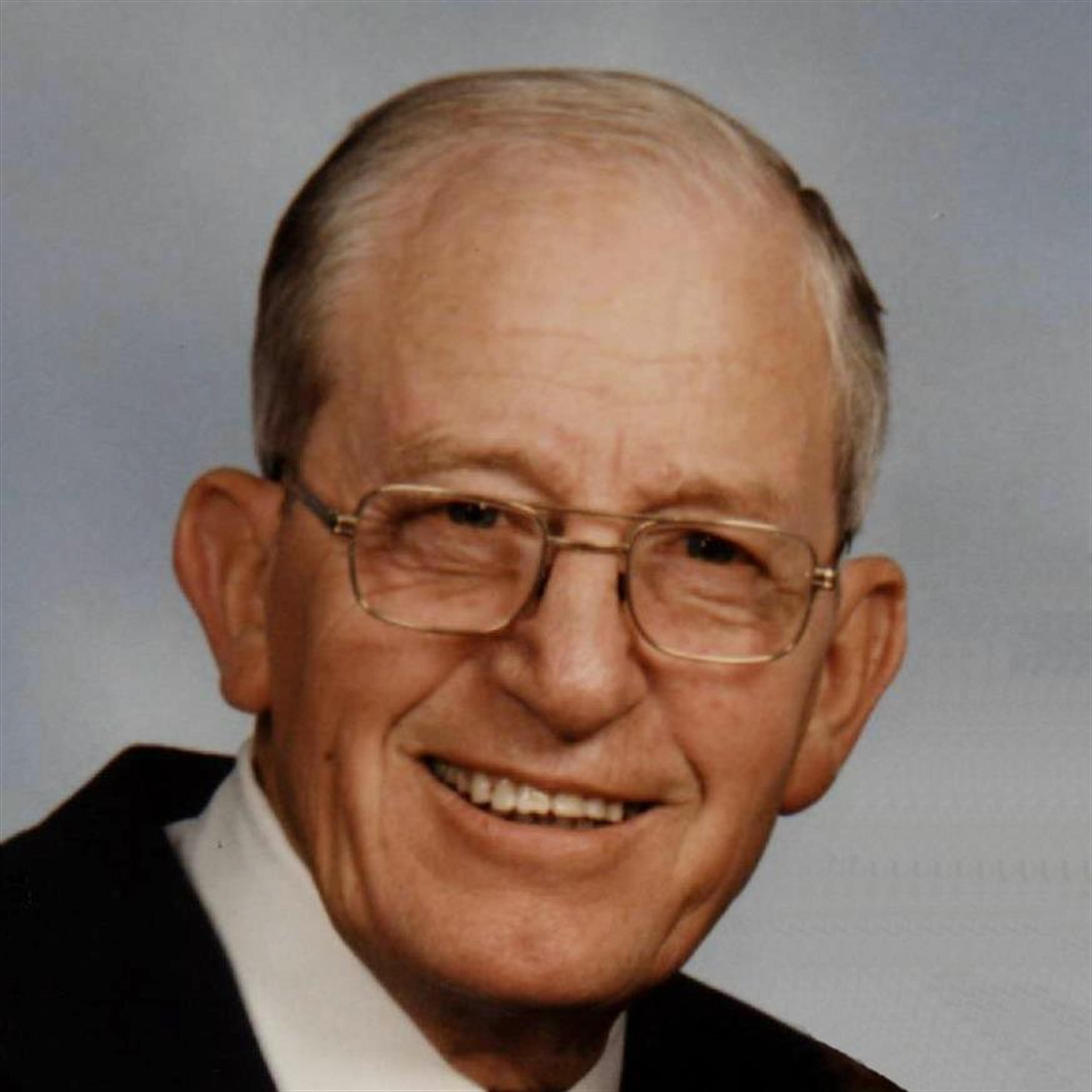 Warren  Earl Starkey