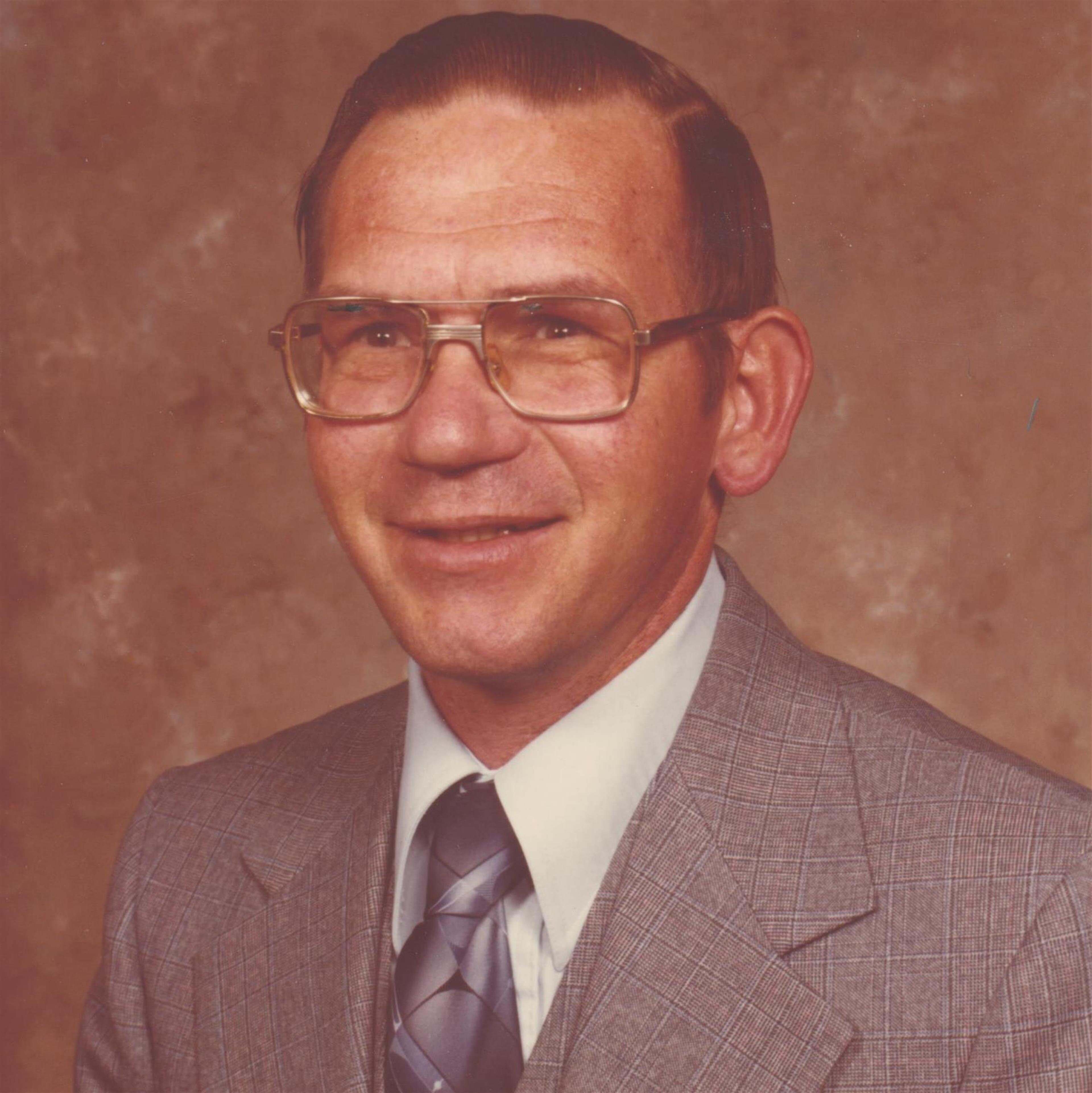 Mr. Douglas Davis