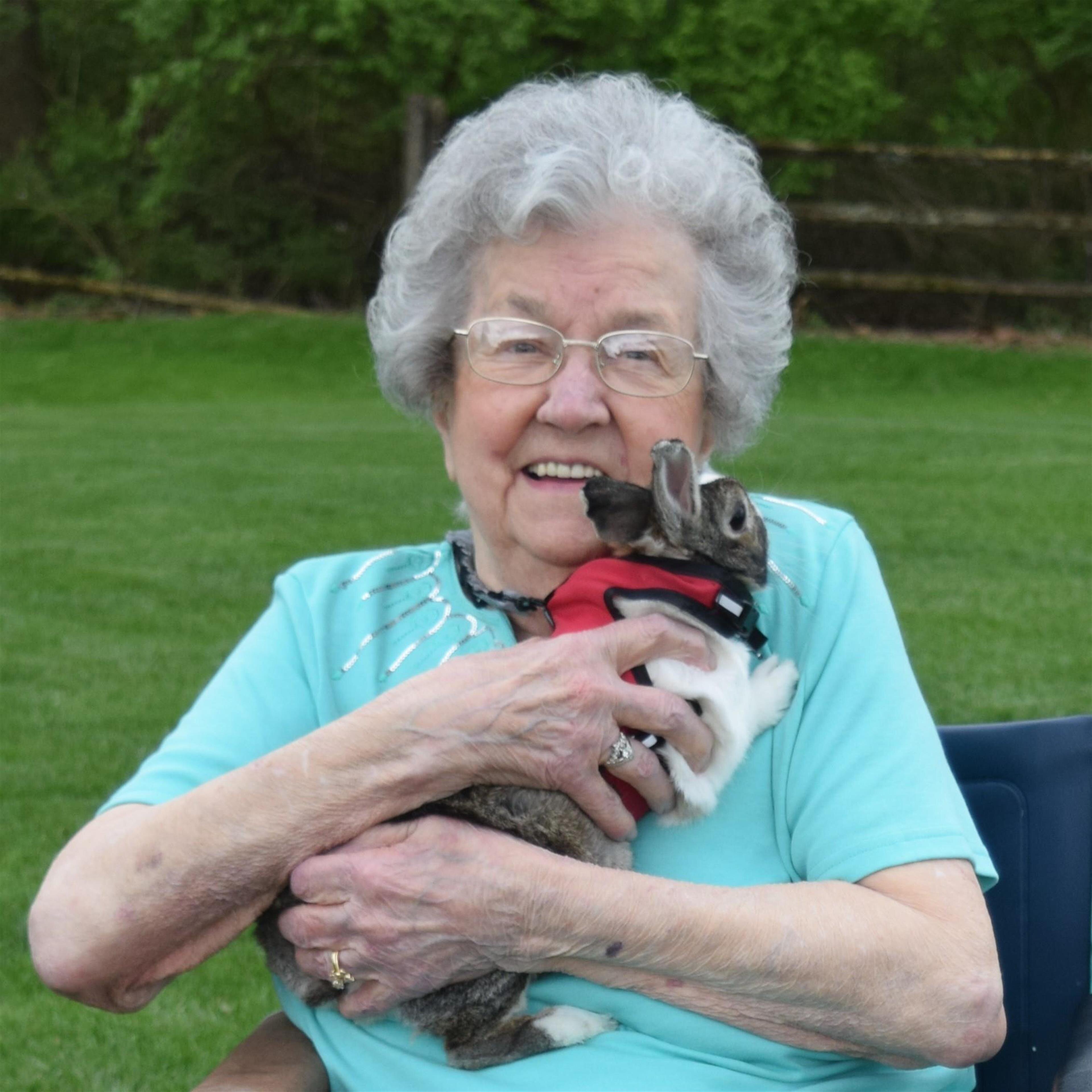 Frances  Elizabeth Petro (Yanchek)