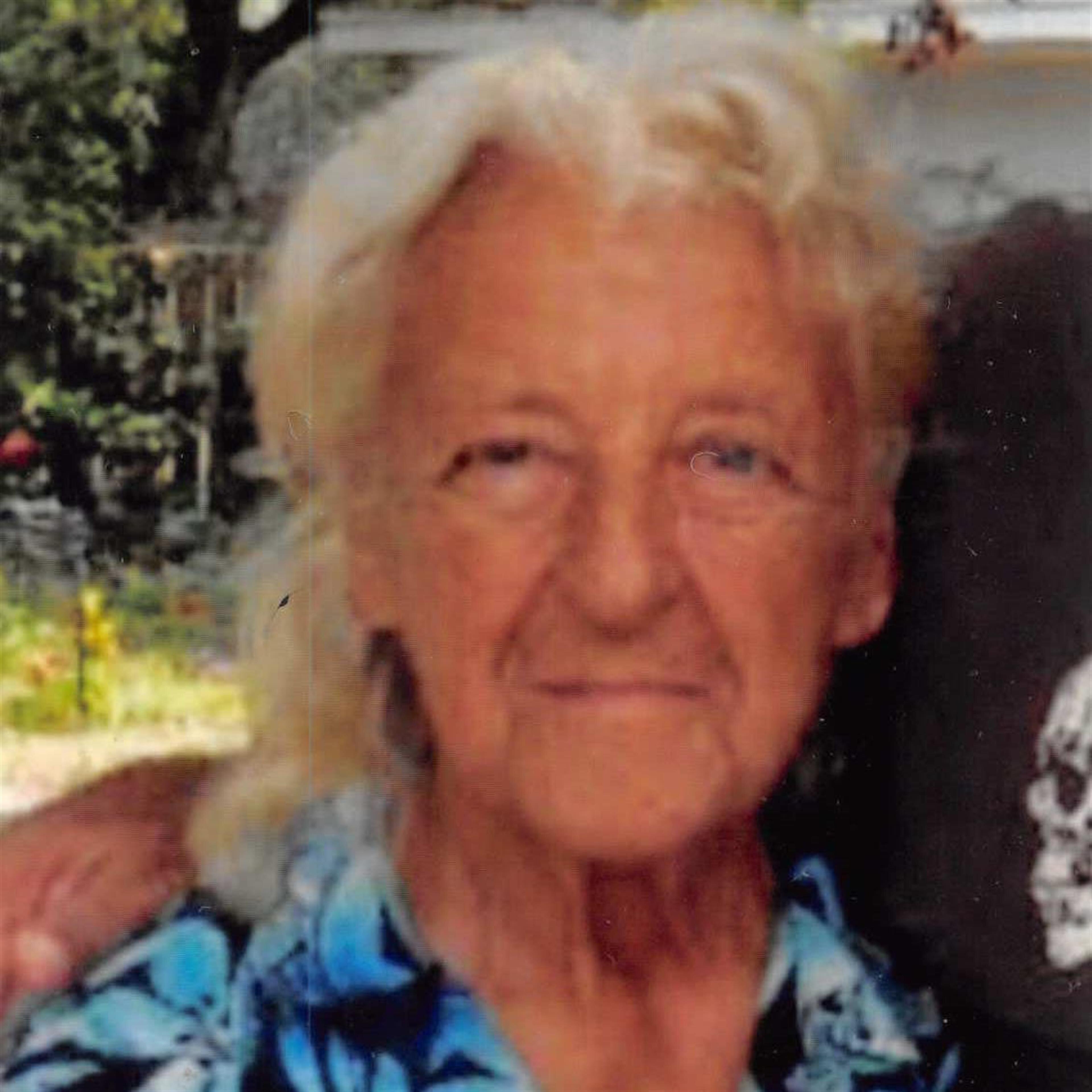 Mrs. Helen Lillian  Bednarski