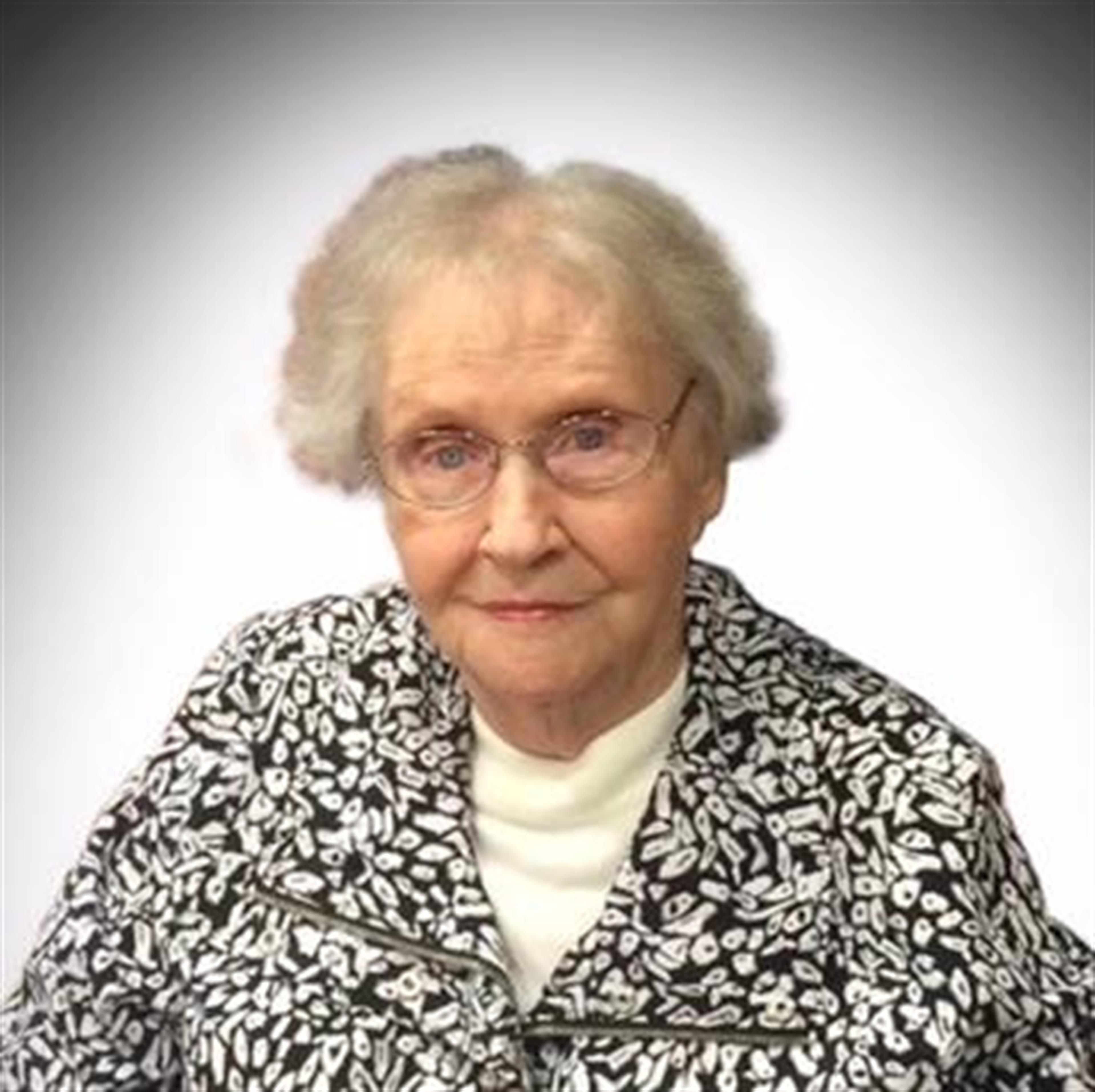 Vivian Mae Barrent's obituary picture