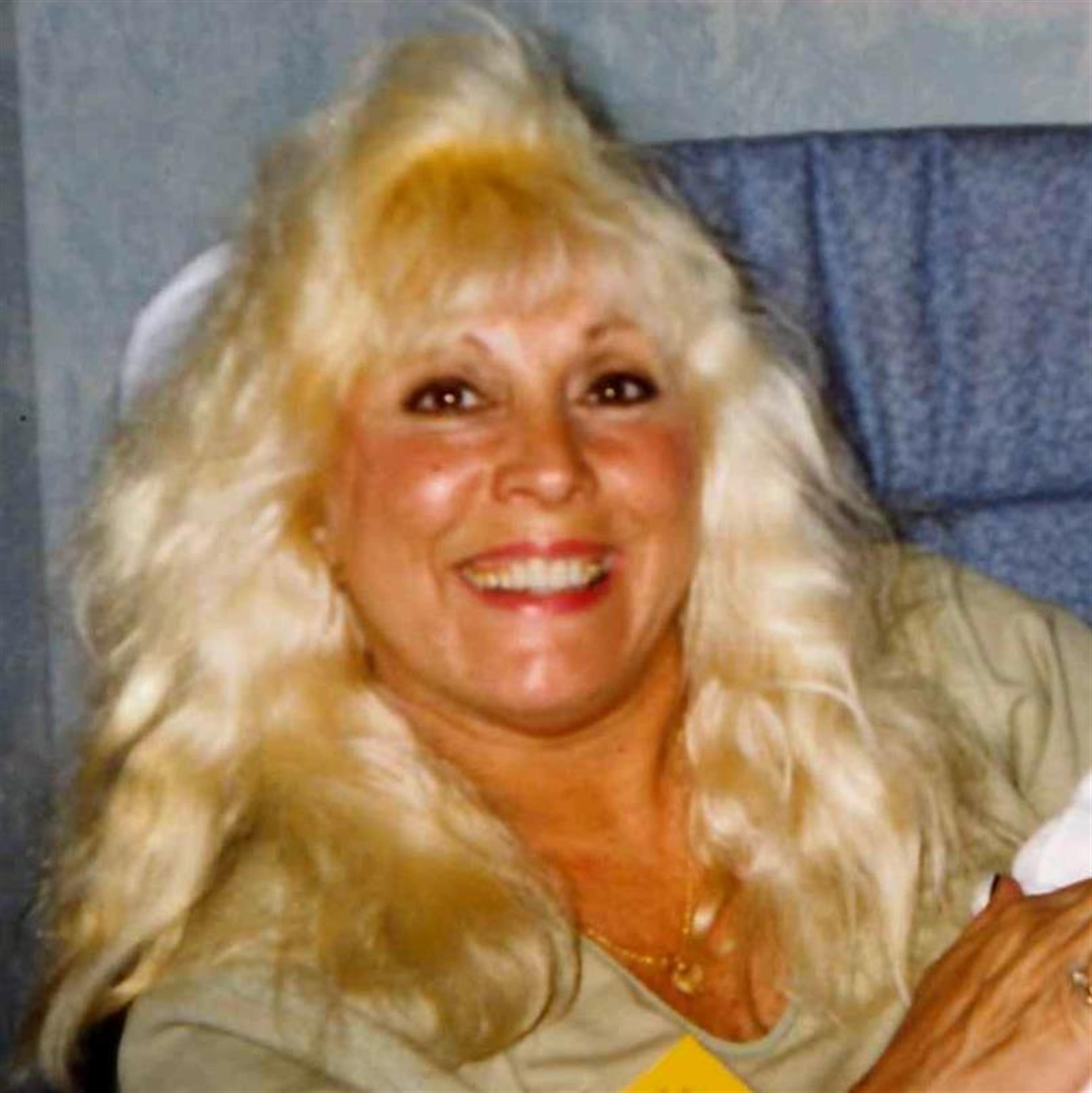 Linda Ruth  Hurlbut