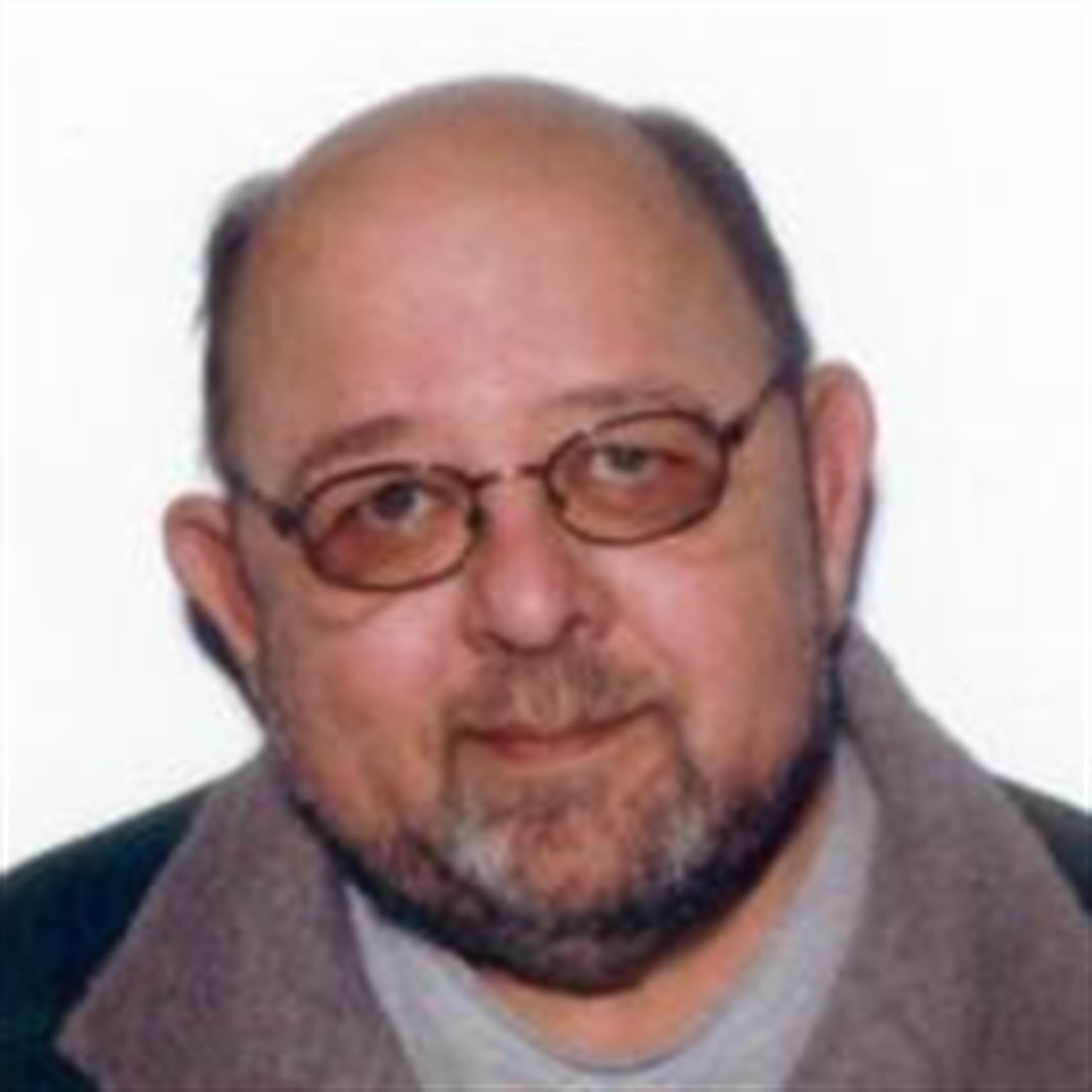 Mr. Robert Lee "Bob" VanDyke