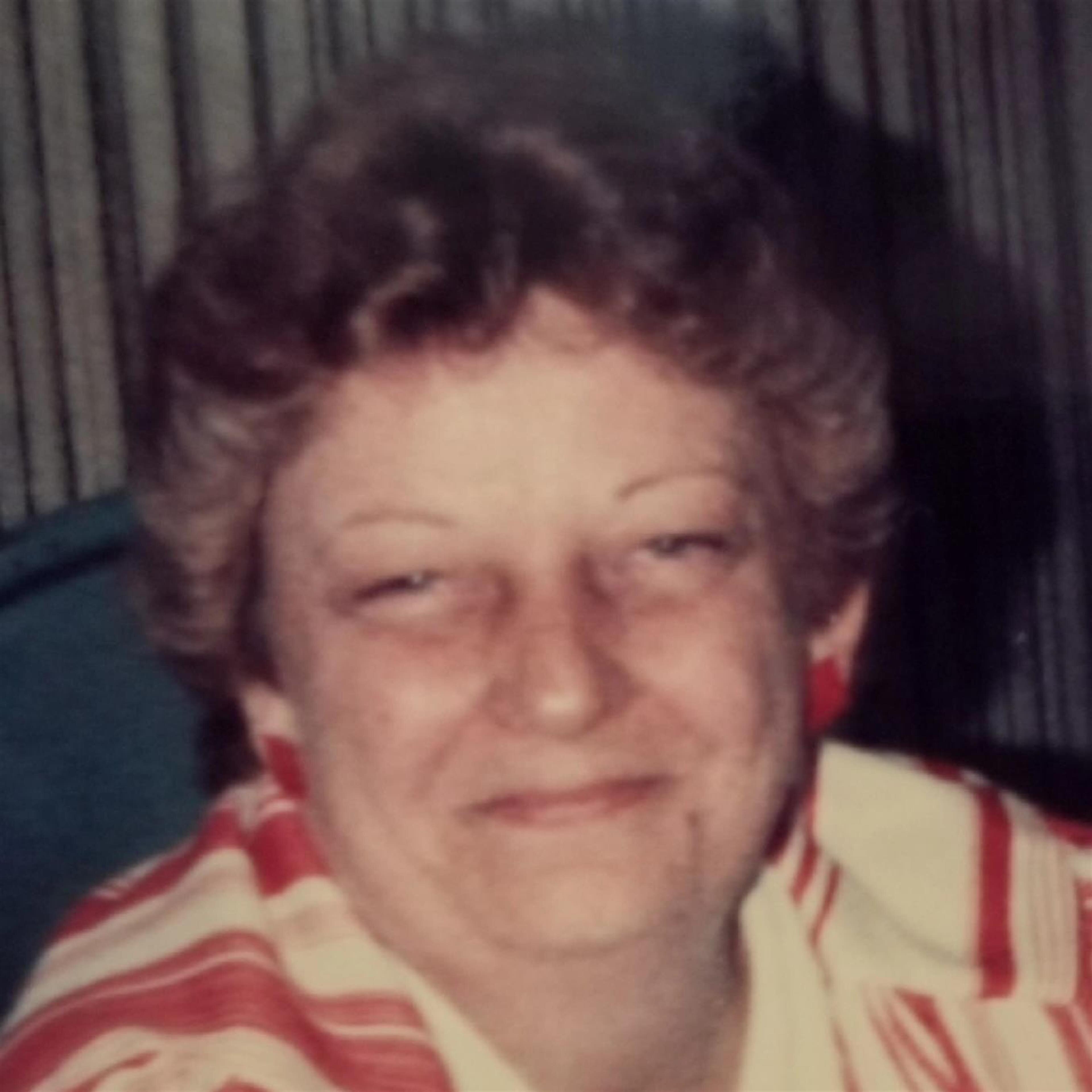 Cecelia Neina Skoules