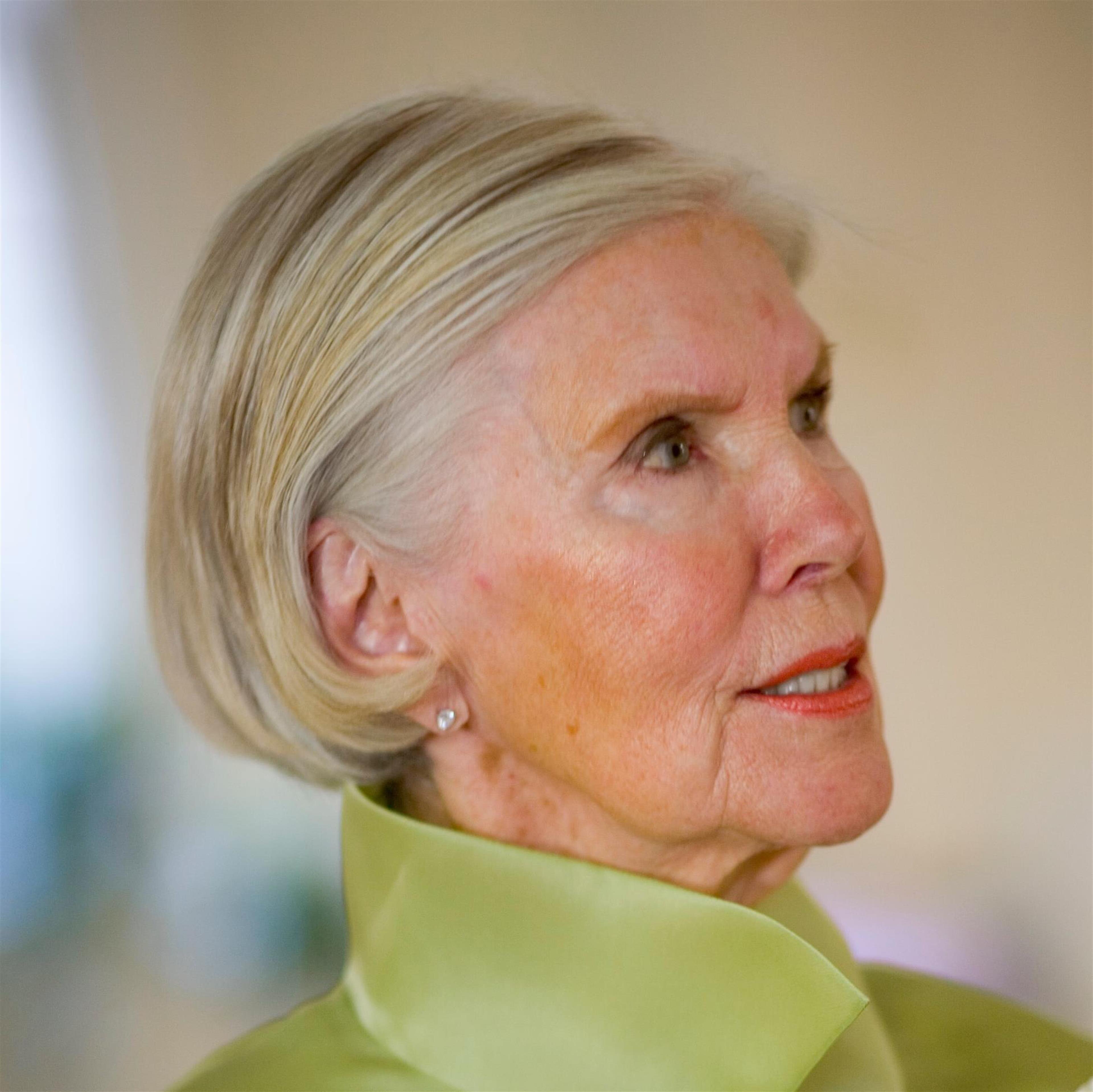 Elizabeth  Doud Hyde