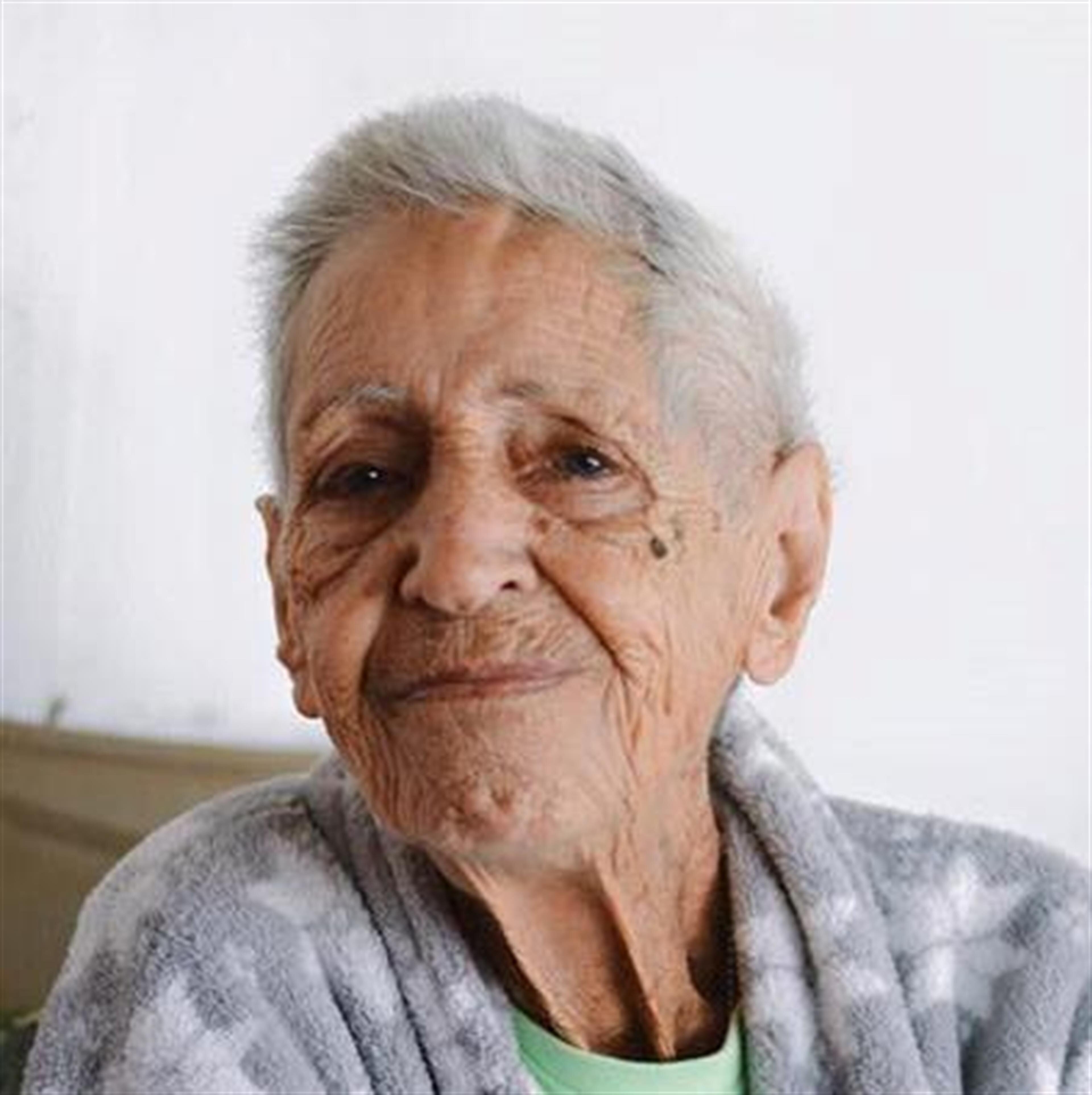 Frances Mary (Souza) Drayer