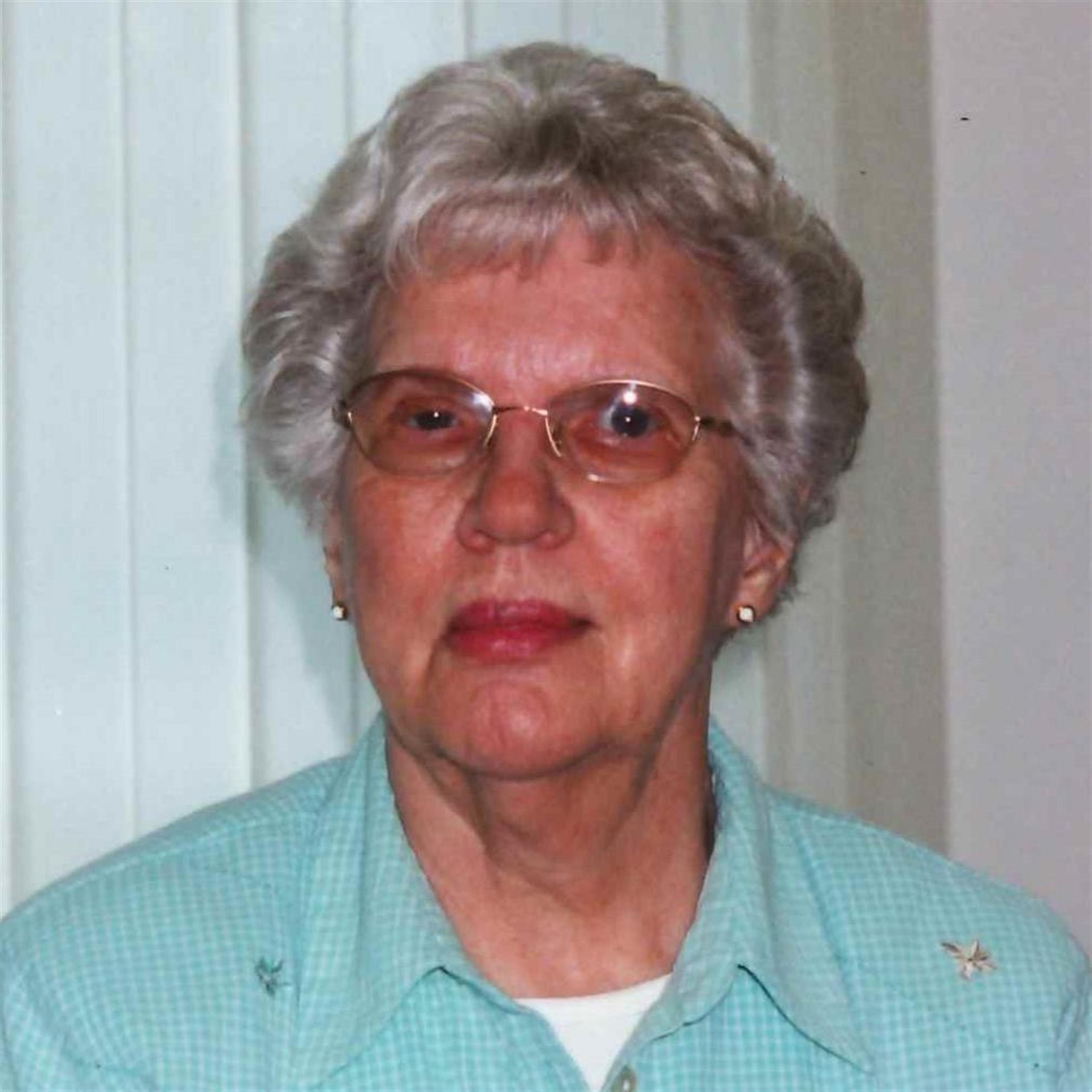 Winnie Knoll