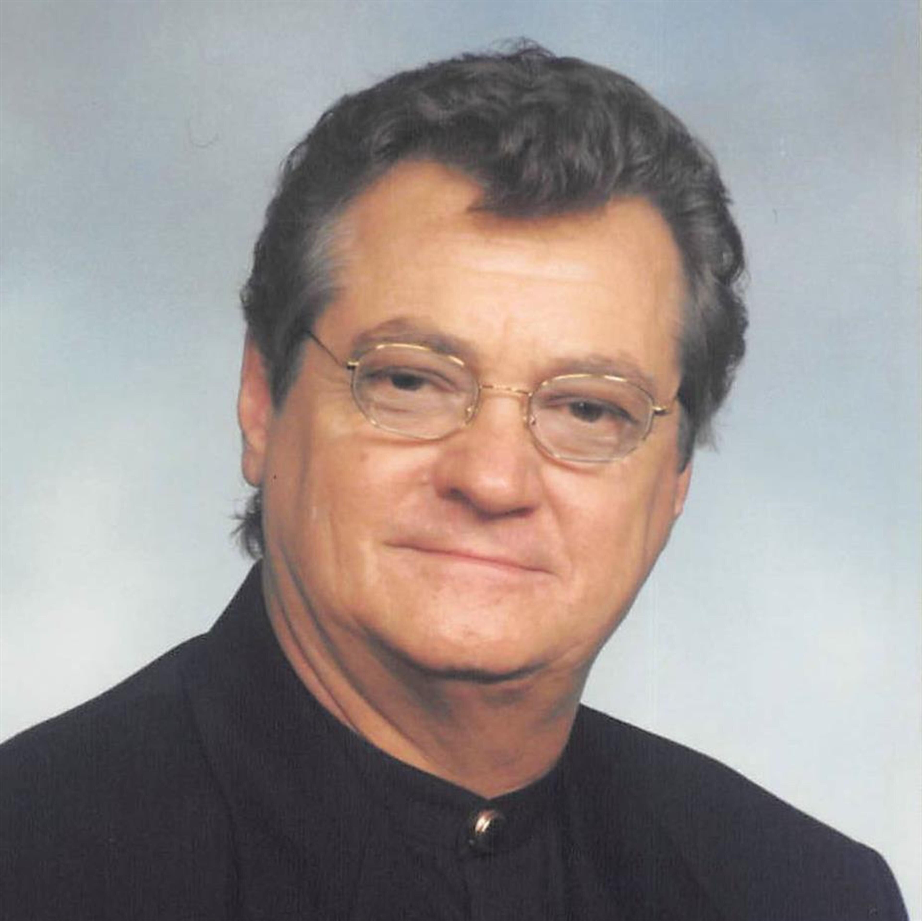 Mr. Ronnie  Gene  Steele