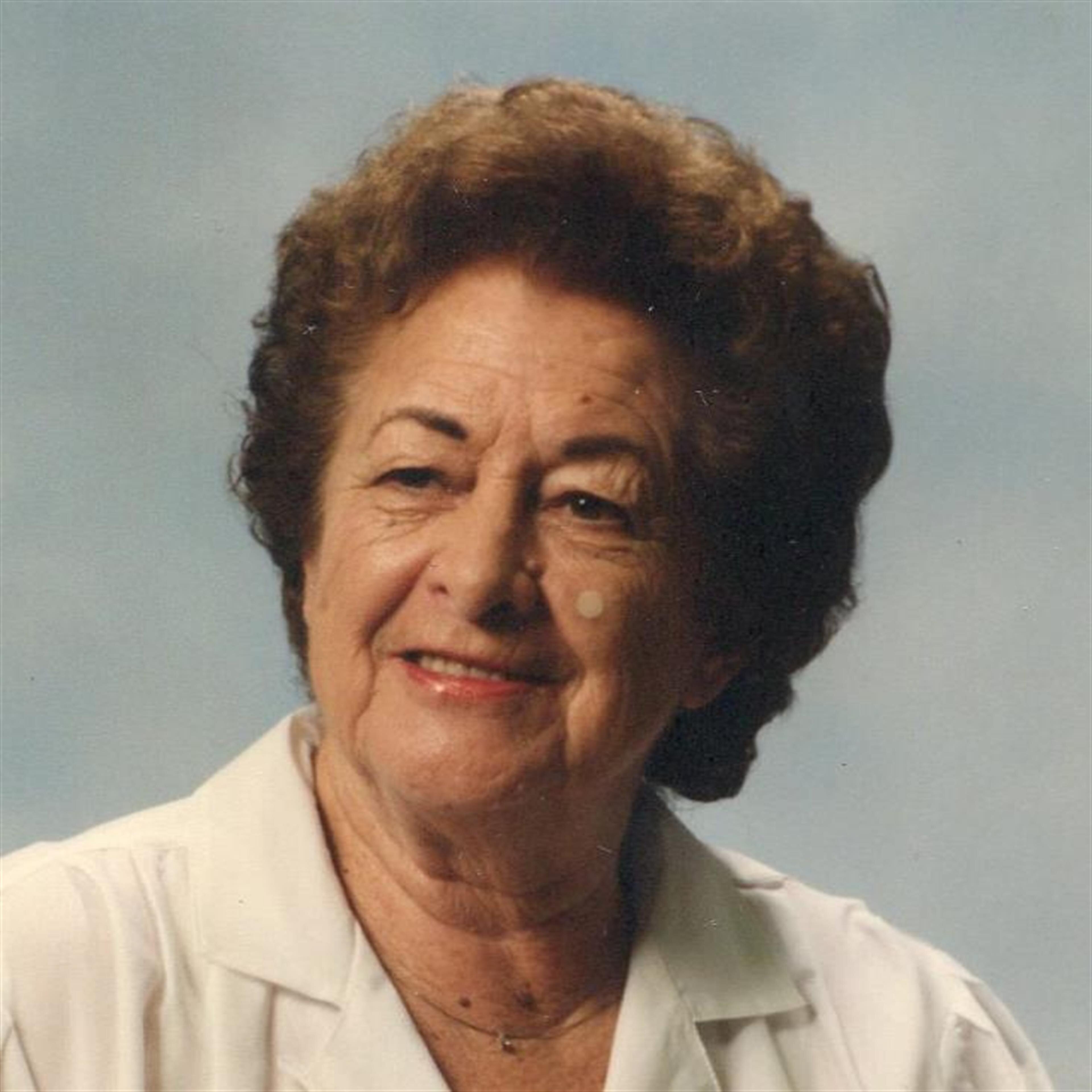 BEATRICE E. HOULDSWORTH