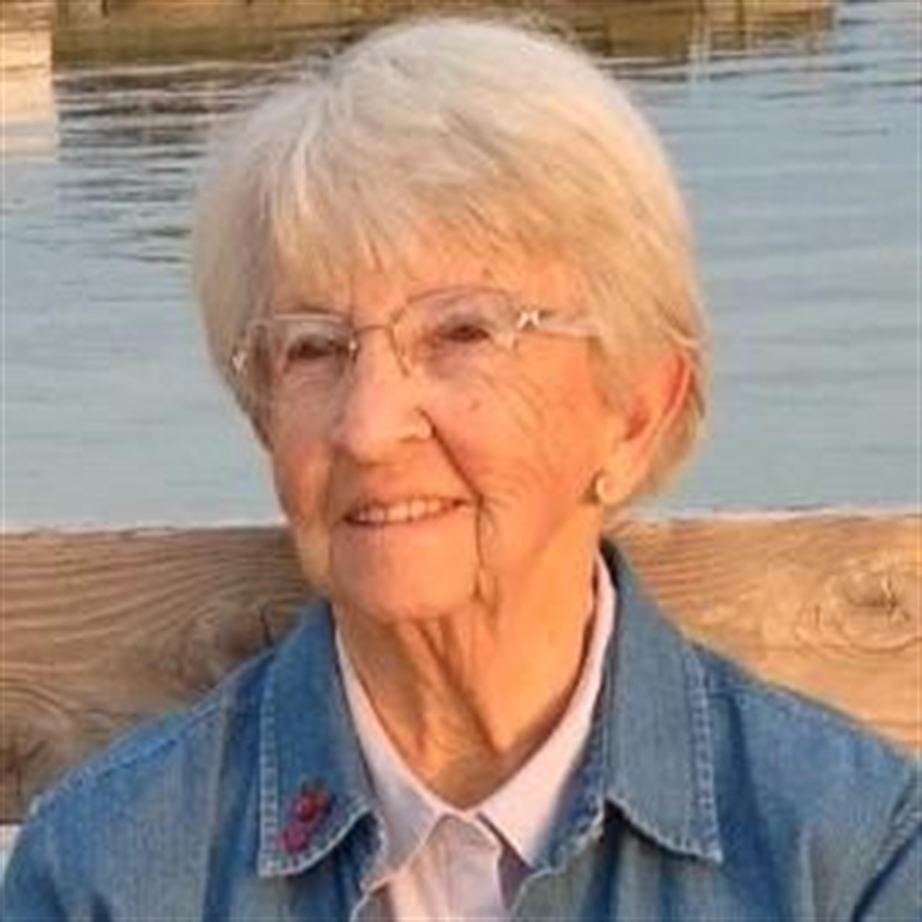 Carolyn Joyce Bullmore