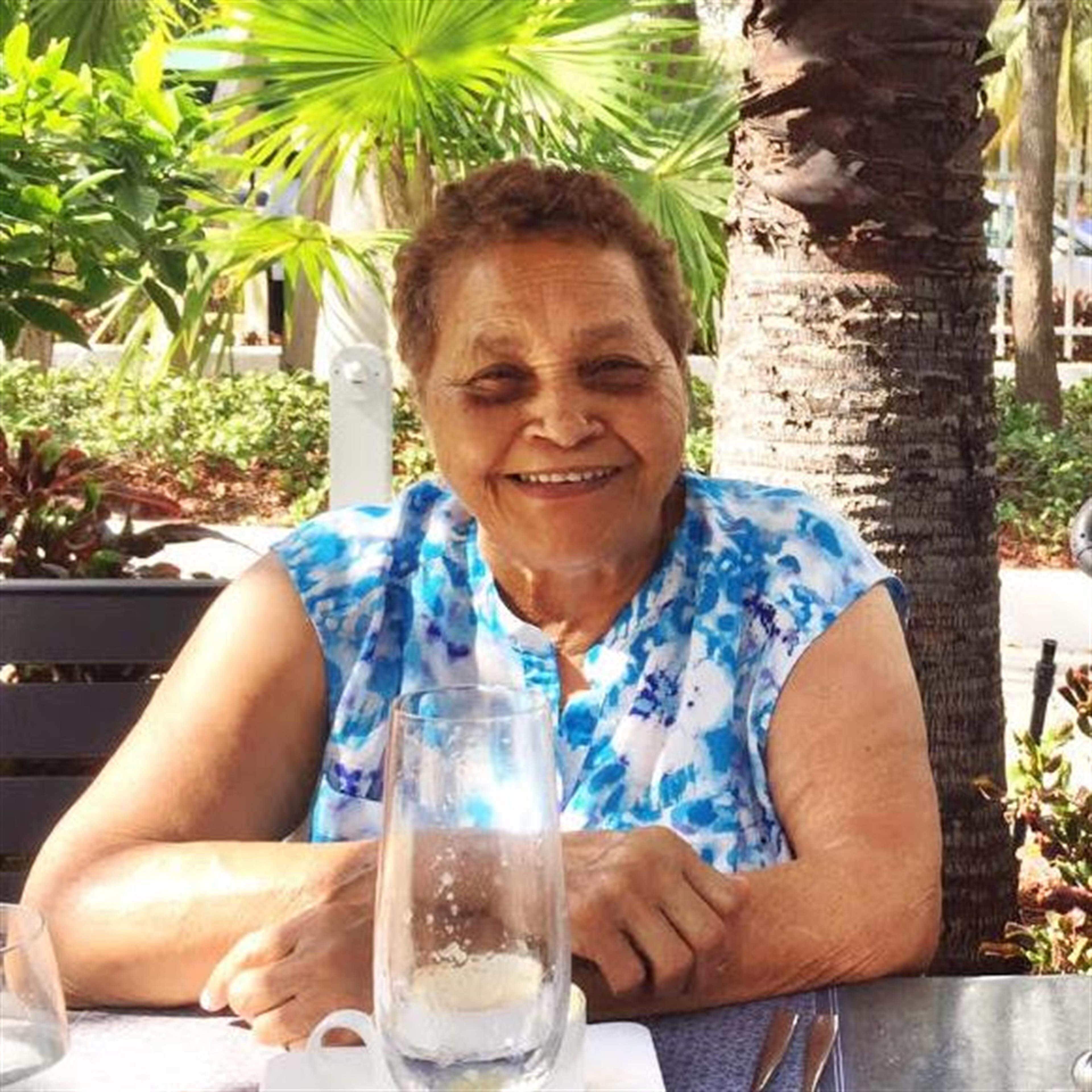 CELIA BLANCA GARANDAN