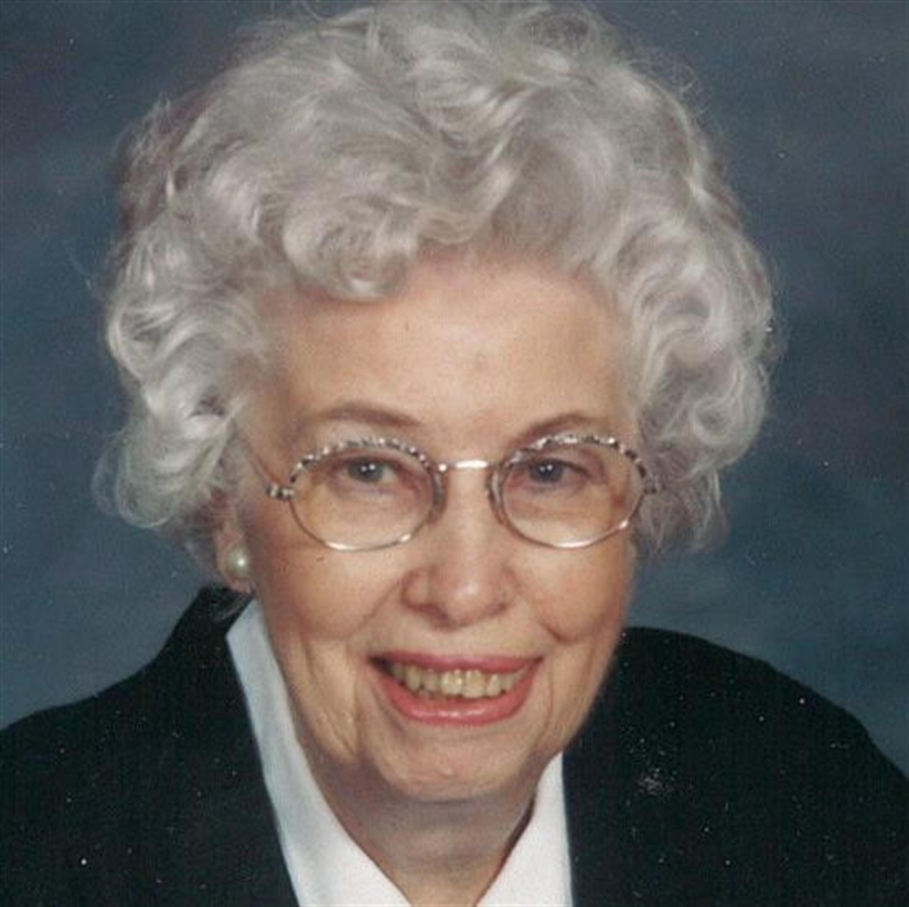 Violet Marie Hammett's obituary picture
